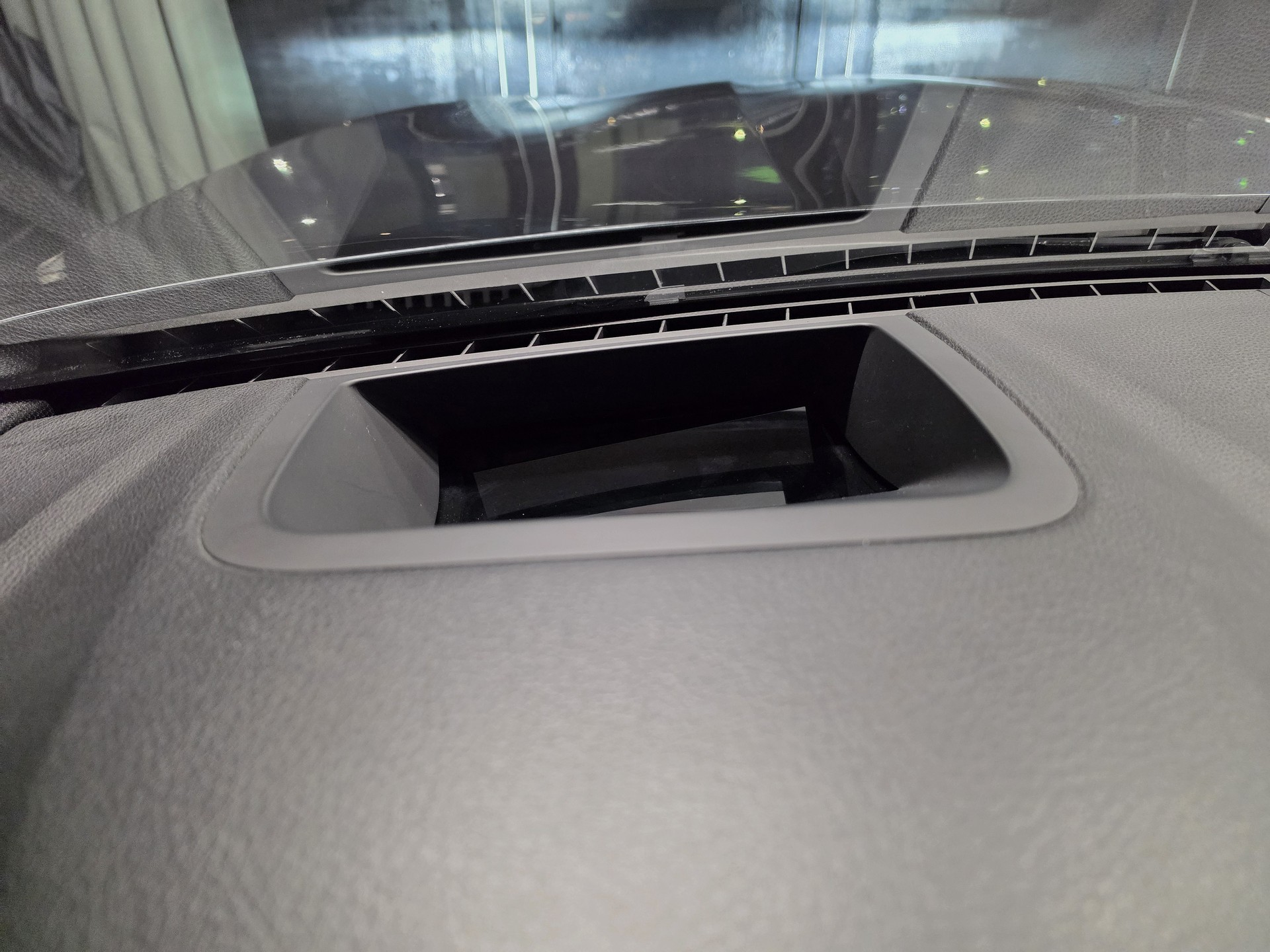 BMW 530d xDrive Touring-image-8