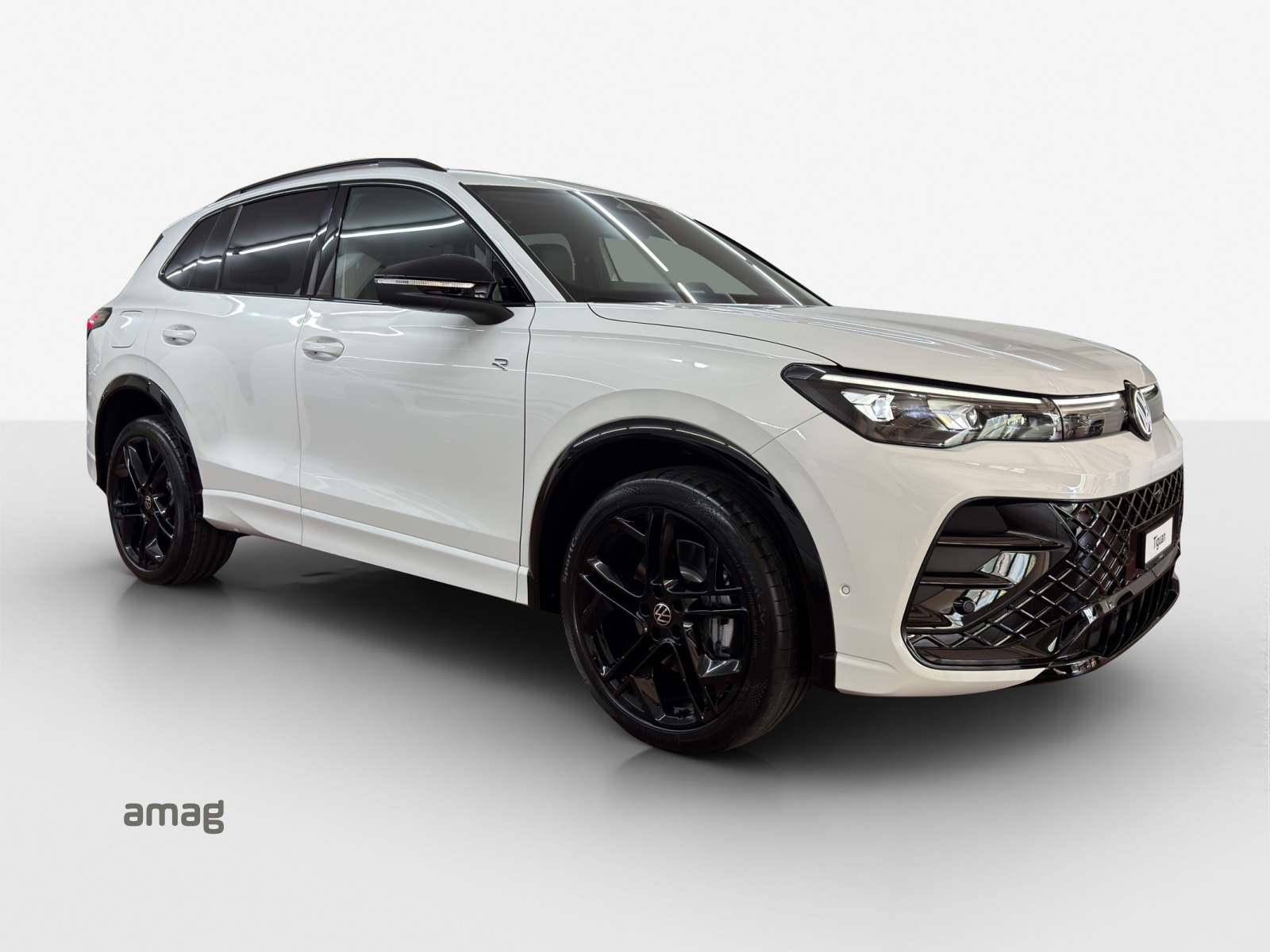VW Tiguan 2.0 TSI DSG R-Line 4Motion-image-5