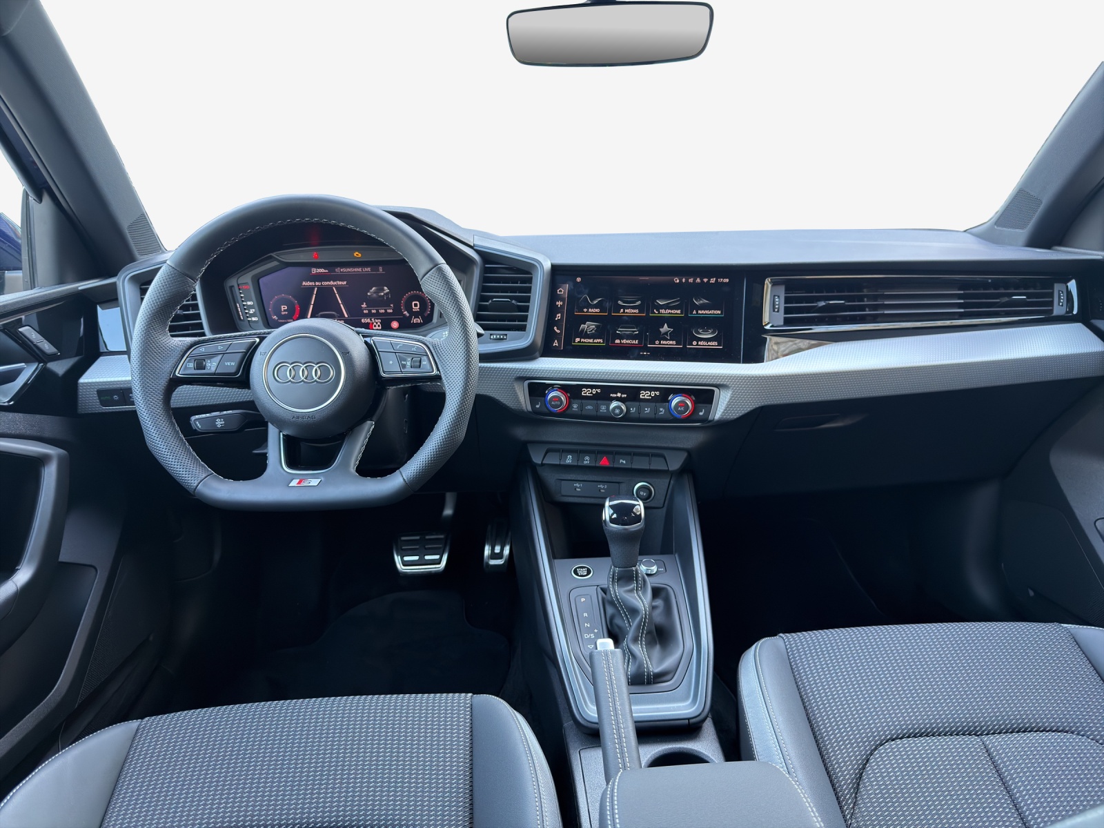 AUDI A1 Sportback 30 TFSI Attraction S-tronic-image-8