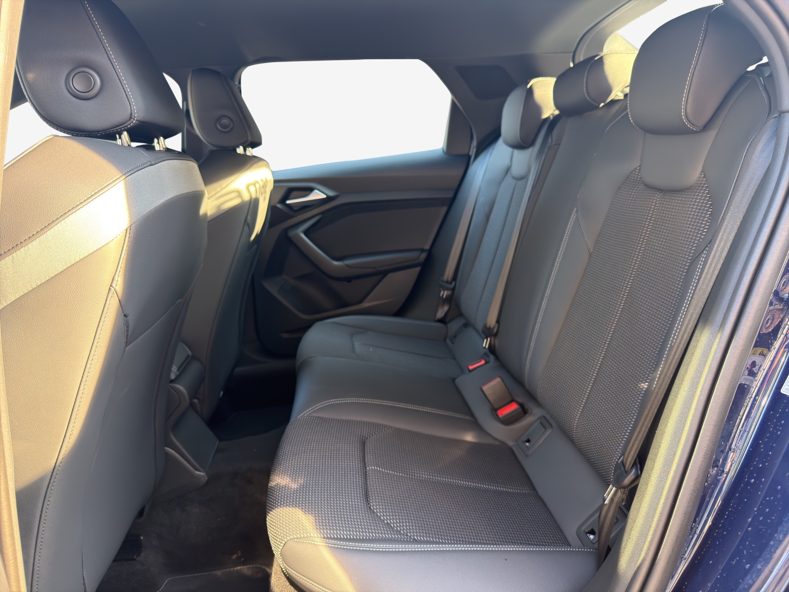 AUDI A1 Sportback 30 TFSI Attraction S-tronic-image-11