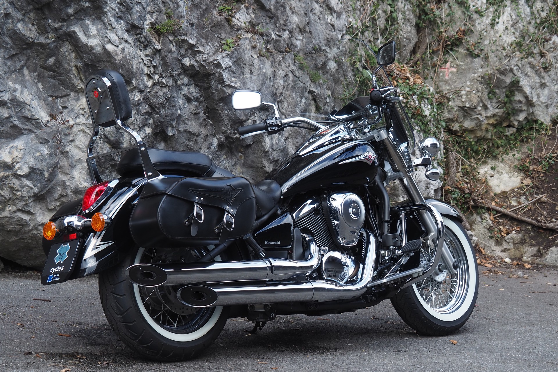 KAWASAKI VN 900 Classic-showroom-element-3