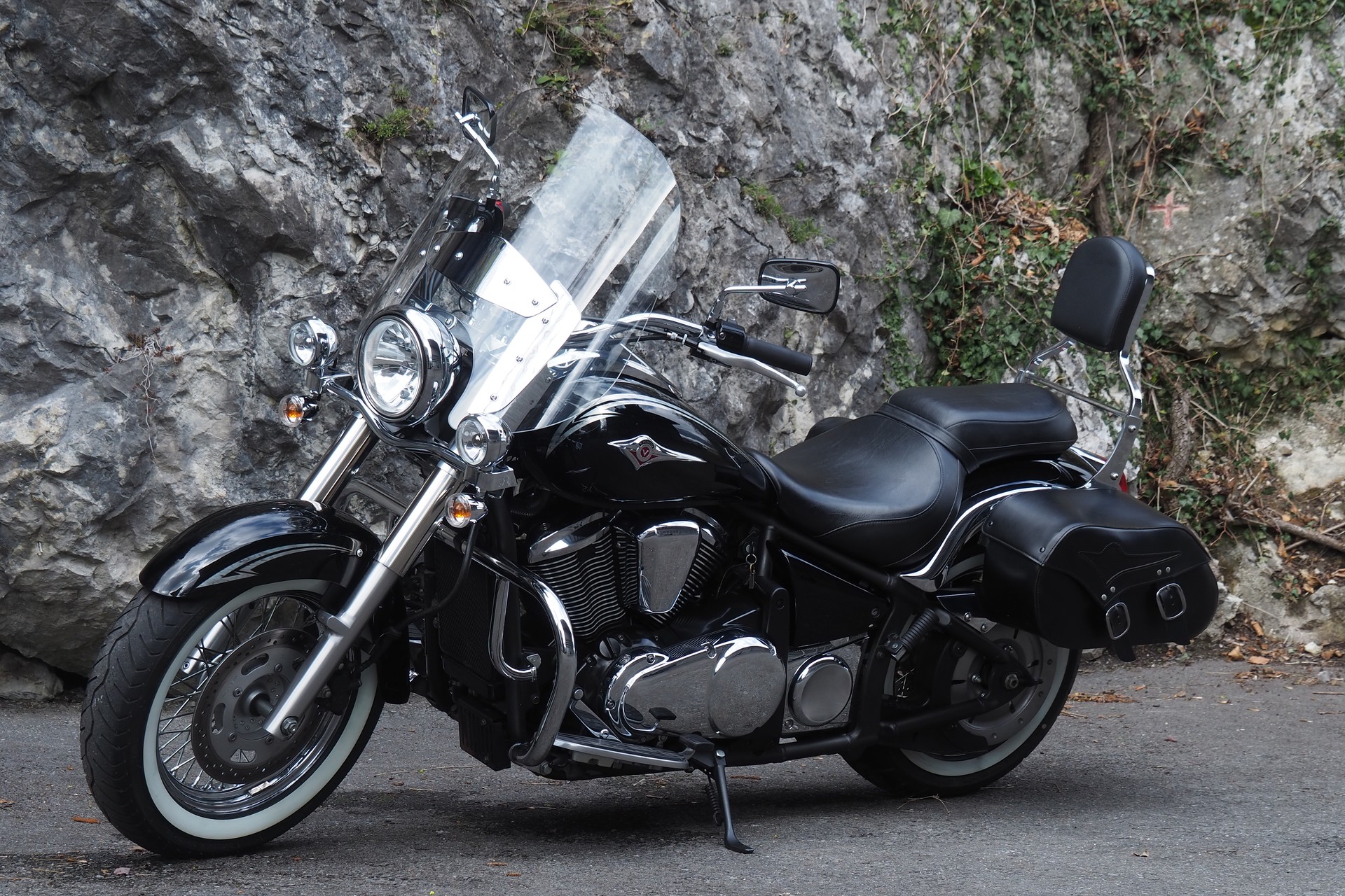 KAWASAKI VN 900 Classic-showroom-element-2