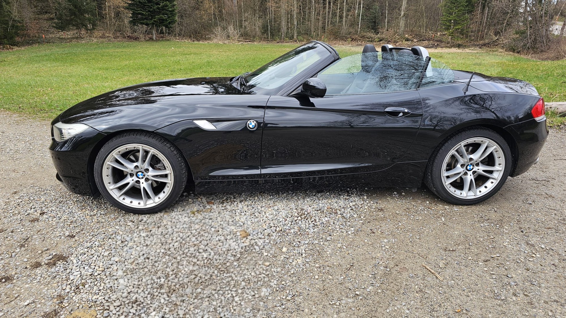 BMW Z4 sDrive23i-image-2