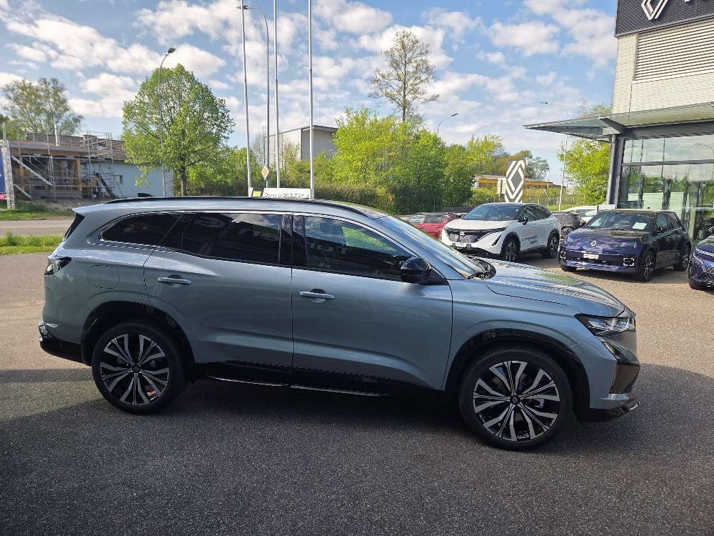 RENAULT Espace 1.2 E-Tech 200 Iconic 5-Sitze-image-3