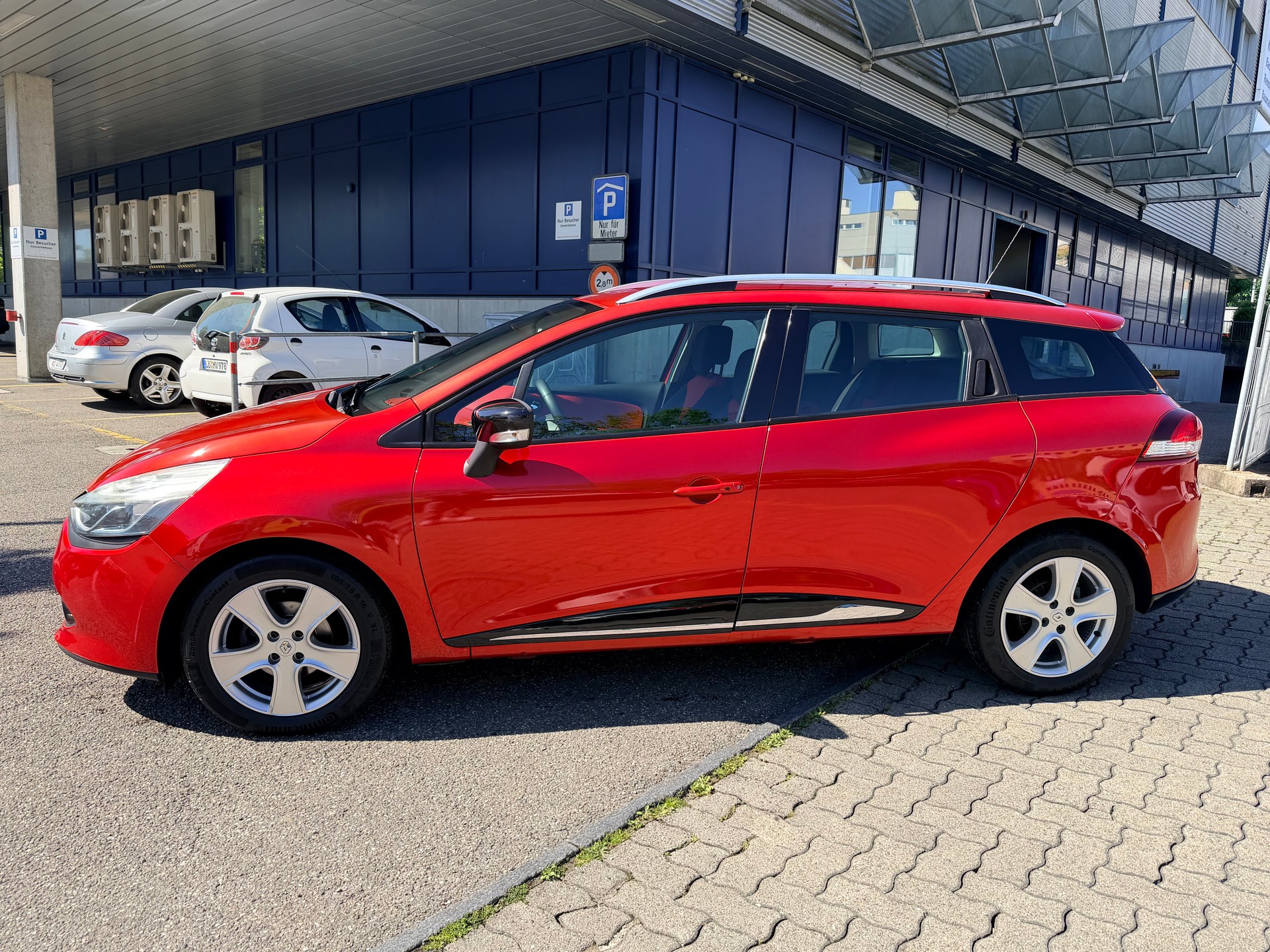 RENAULT Clio Grandtour 0.9 12V Dynamique-image-5