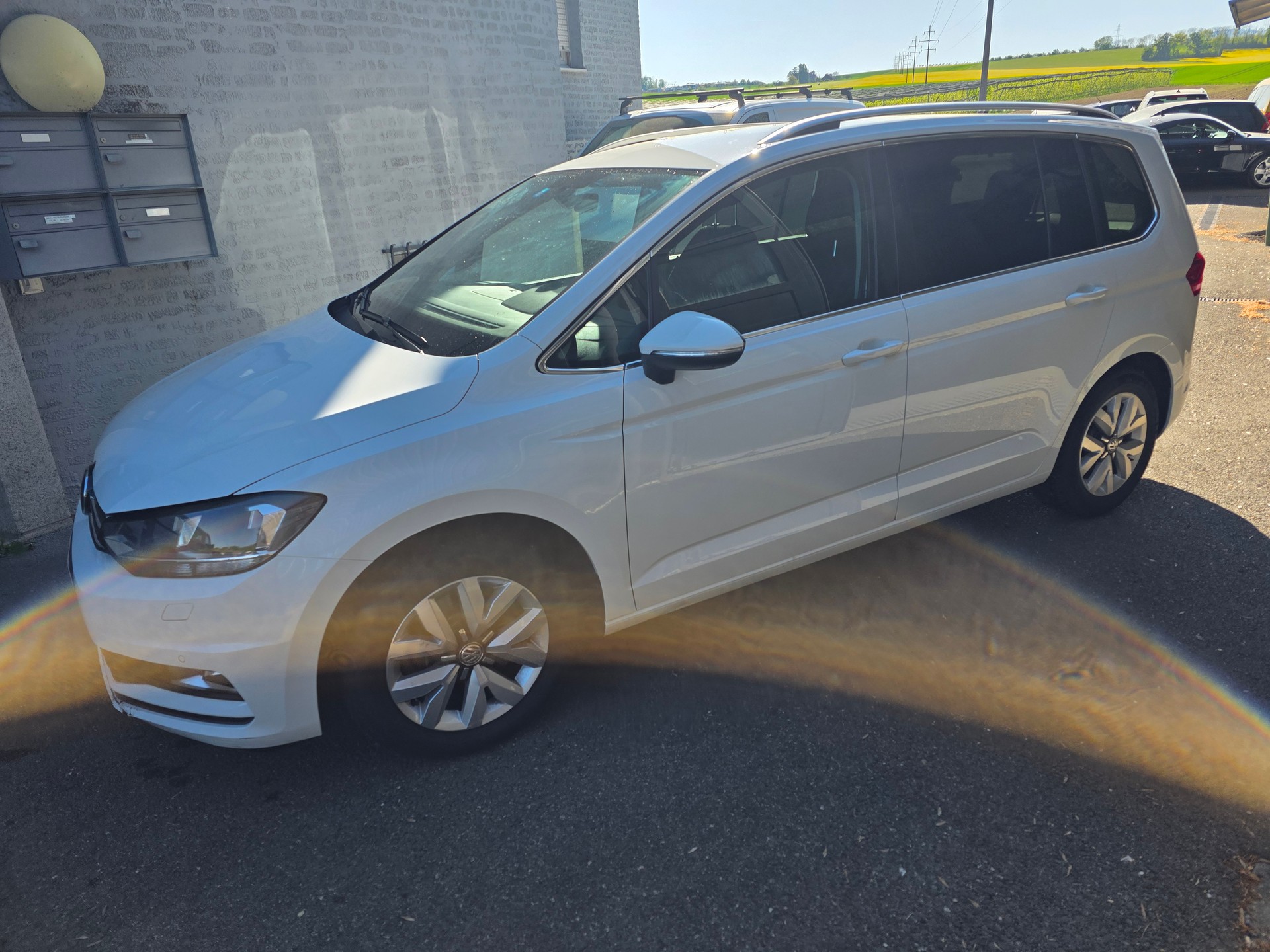 VW Touran 2.0 TDI BlueMotion Technology Comfortline-image-11