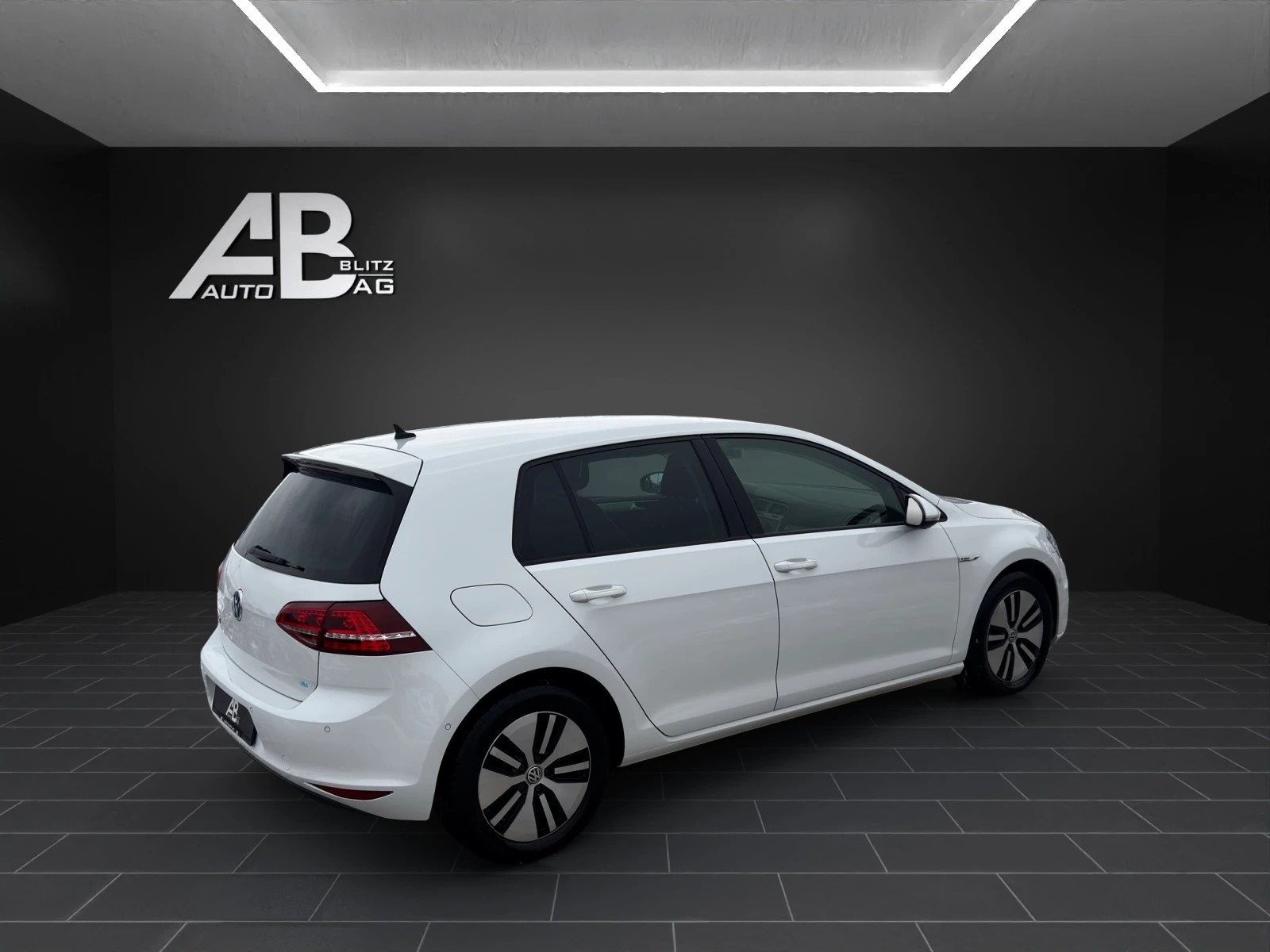 VW e-Golf-image-4