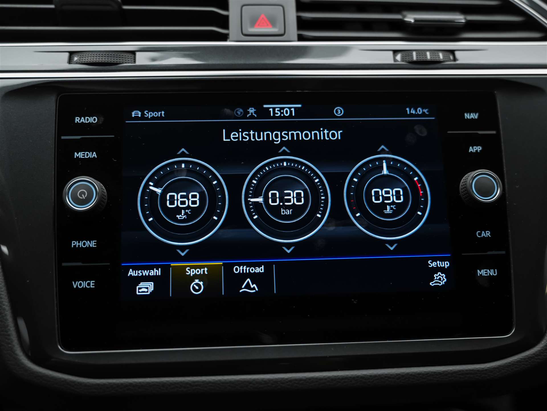 VW Tiguan 2.0TSI R 4Motion DSG *20" Felgen*Lenkradheizung*Assistenzpaket*-image-33