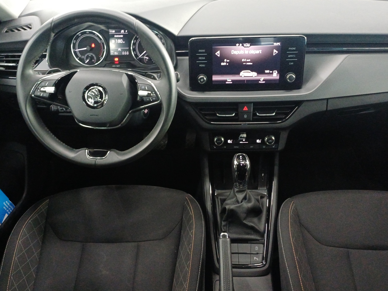 SKODA Scala 1.0 TSI Ambition DSG-image-8
