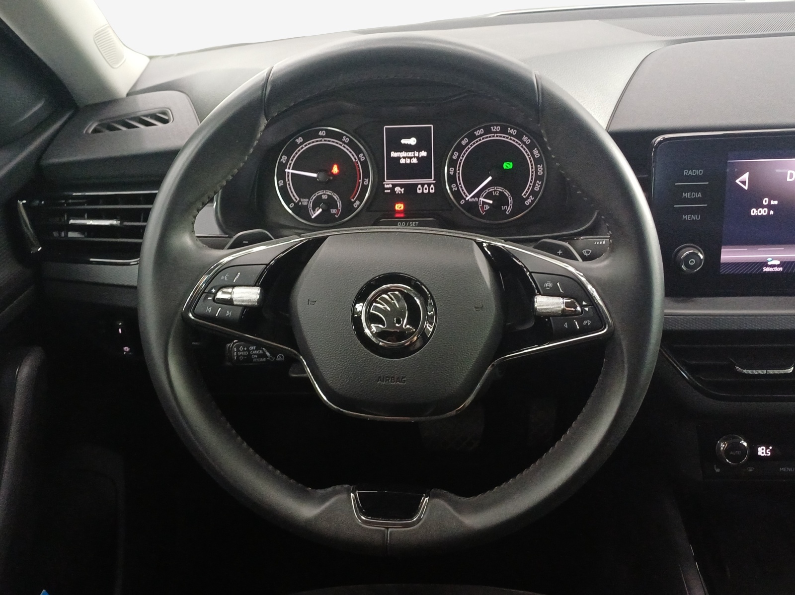 SKODA Scala 1.0 TSI Ambition DSG-image-9