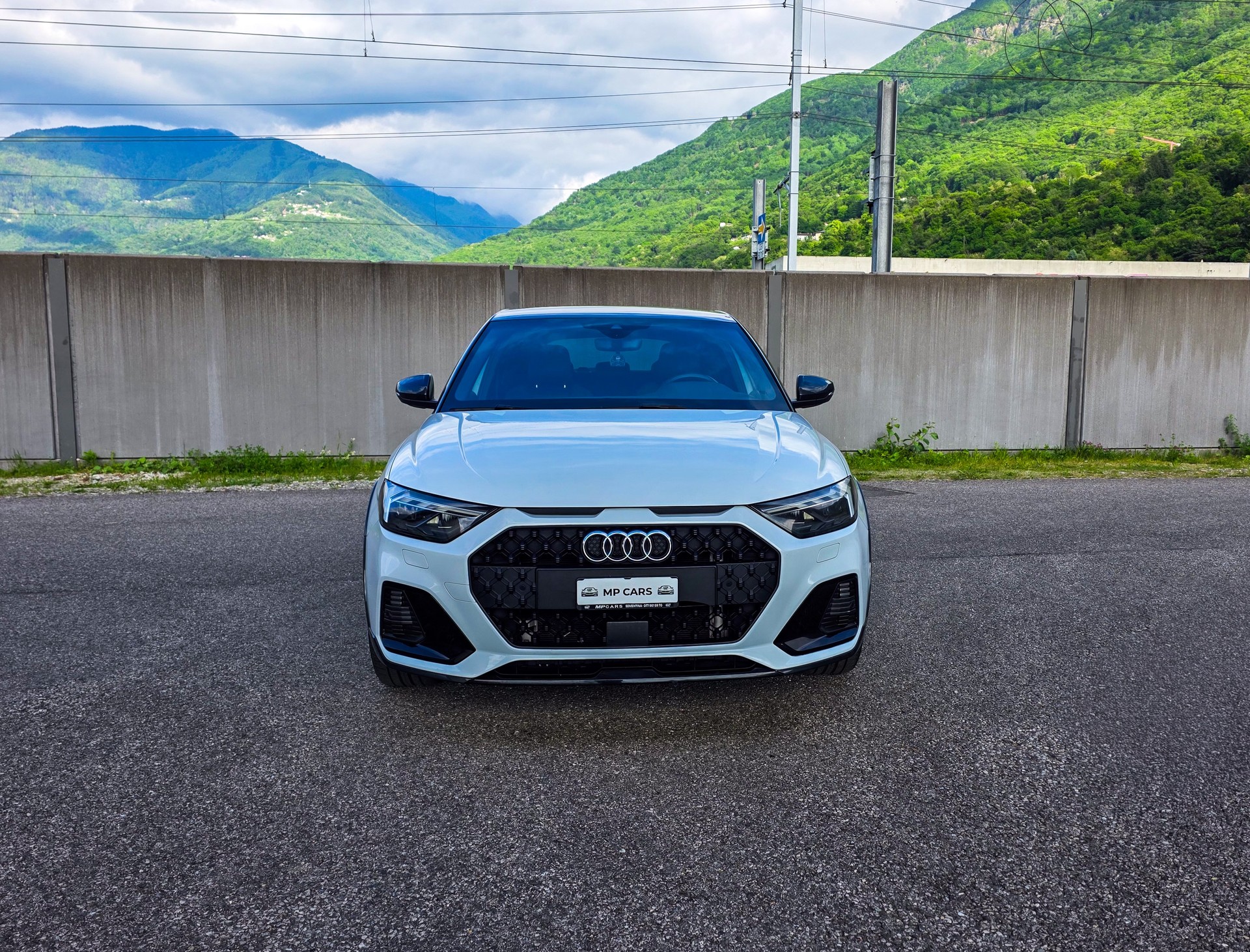 AUDI A1 City Carver 30 TFSI S-tronic-image-1
