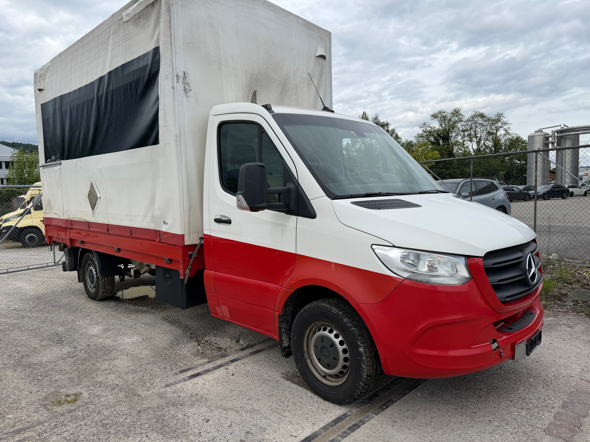 MERCEDES-BENZ Sprinter 319 CDI Lang-image-0
