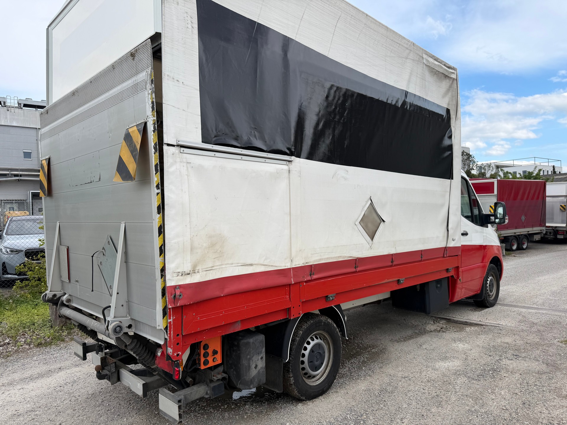 MERCEDES-BENZ Sprinter 319 CDI Lang-image-6