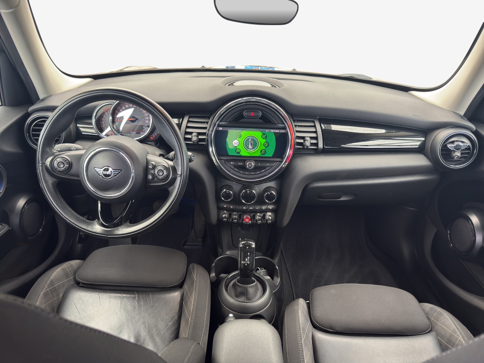 MINI Cooper Steptronic DKG-image-8