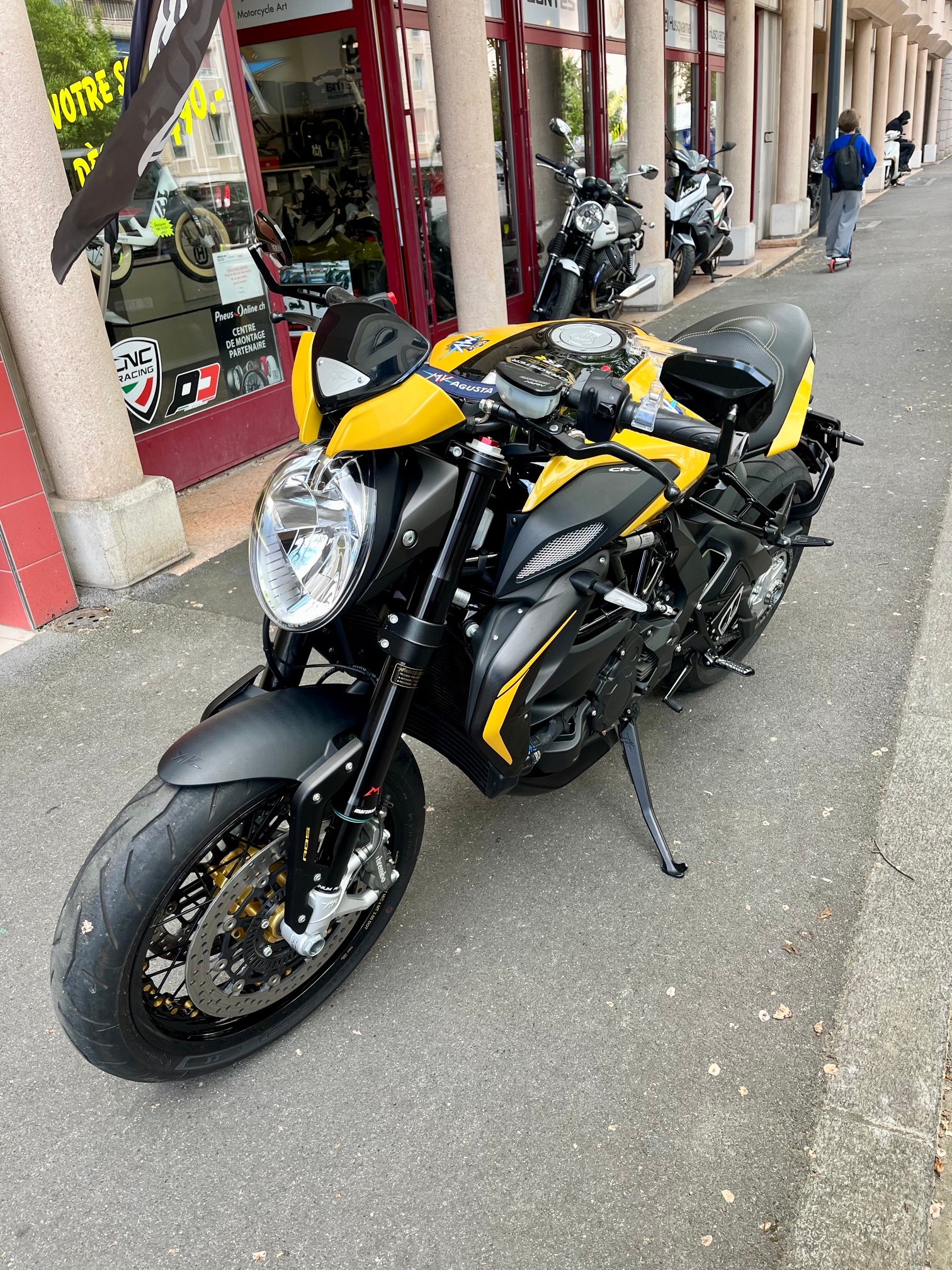 MV AGUSTA Dragster RR