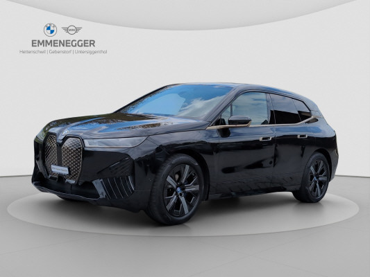 BMW iX xDrive40 Launch Ed.