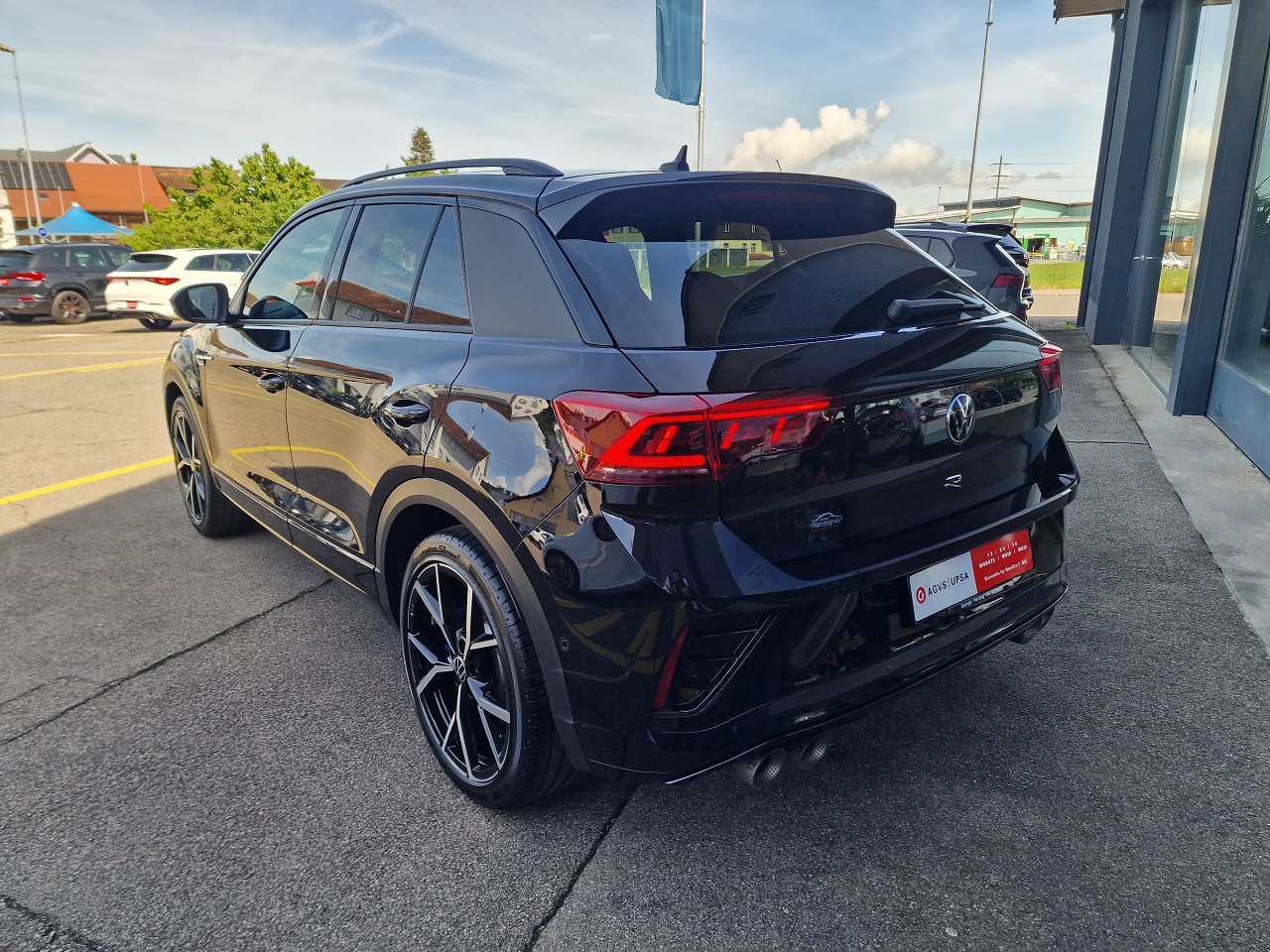 VW T-Roc 2.0 TSI R DSG 4Motion-showroom-element-3