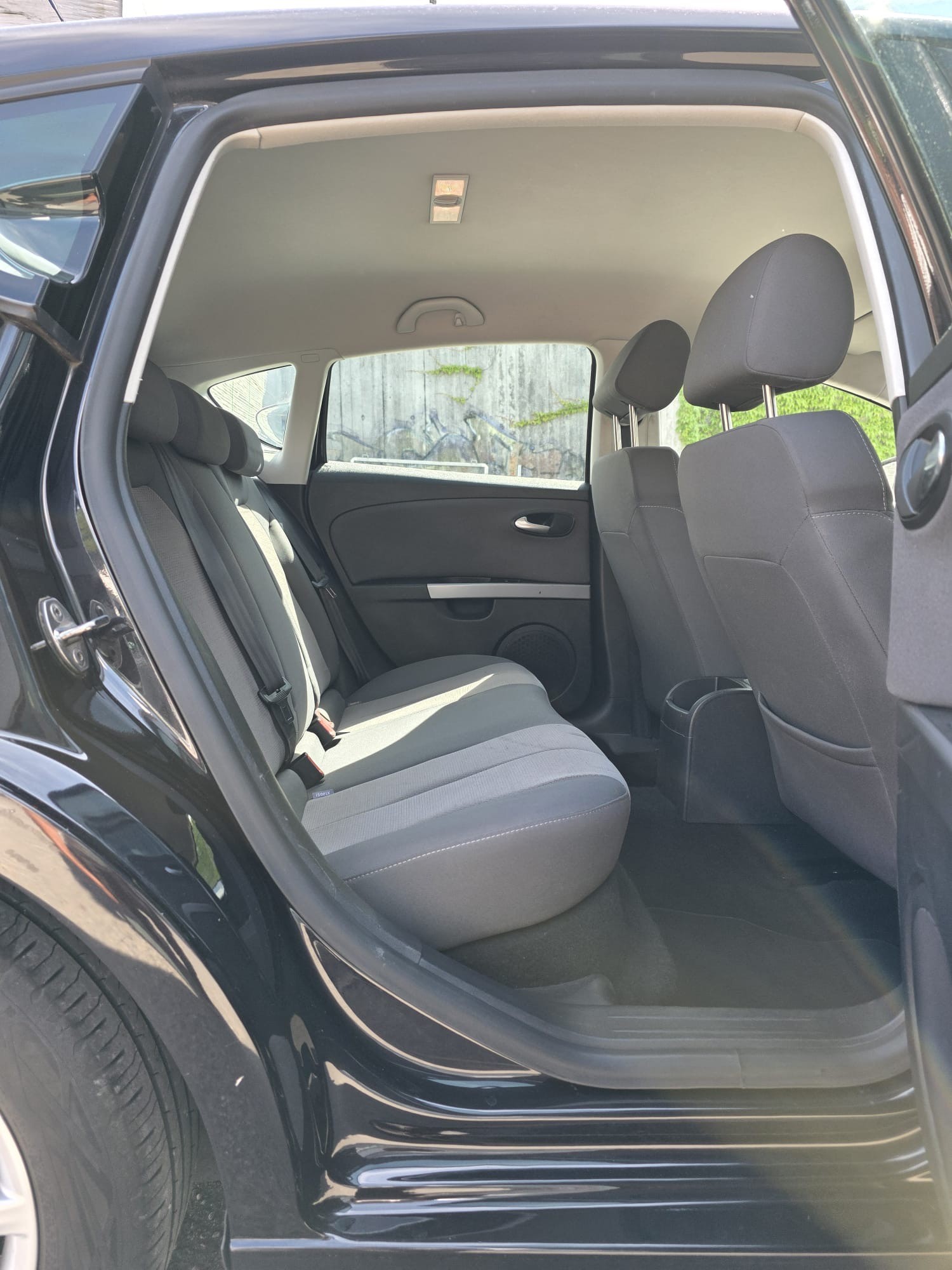 SEAT Leon 2.0 TDI Style-image-9