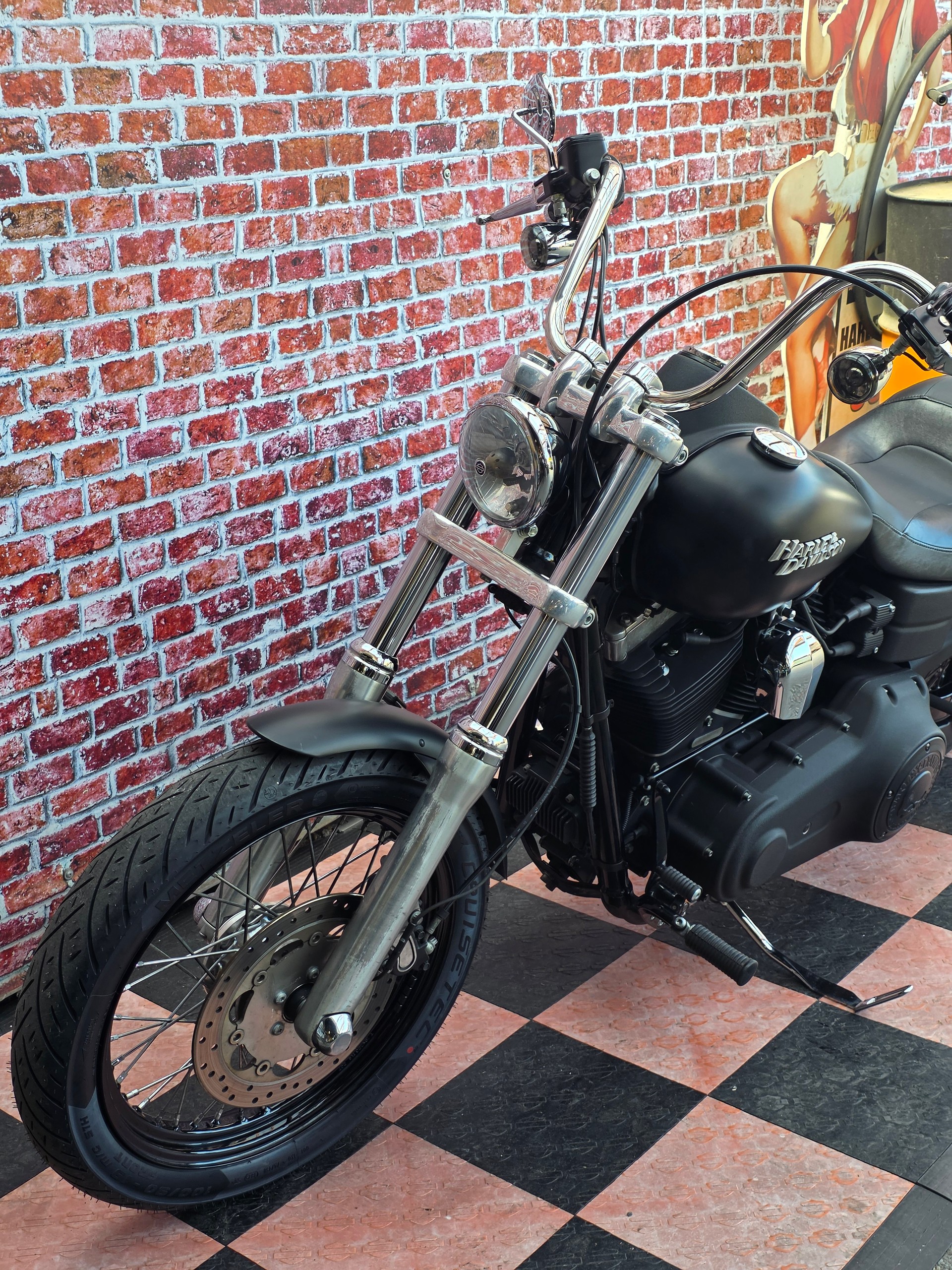 HARLEY-DAVIDSON FXDB Dyna Street Bob ABS-image-4