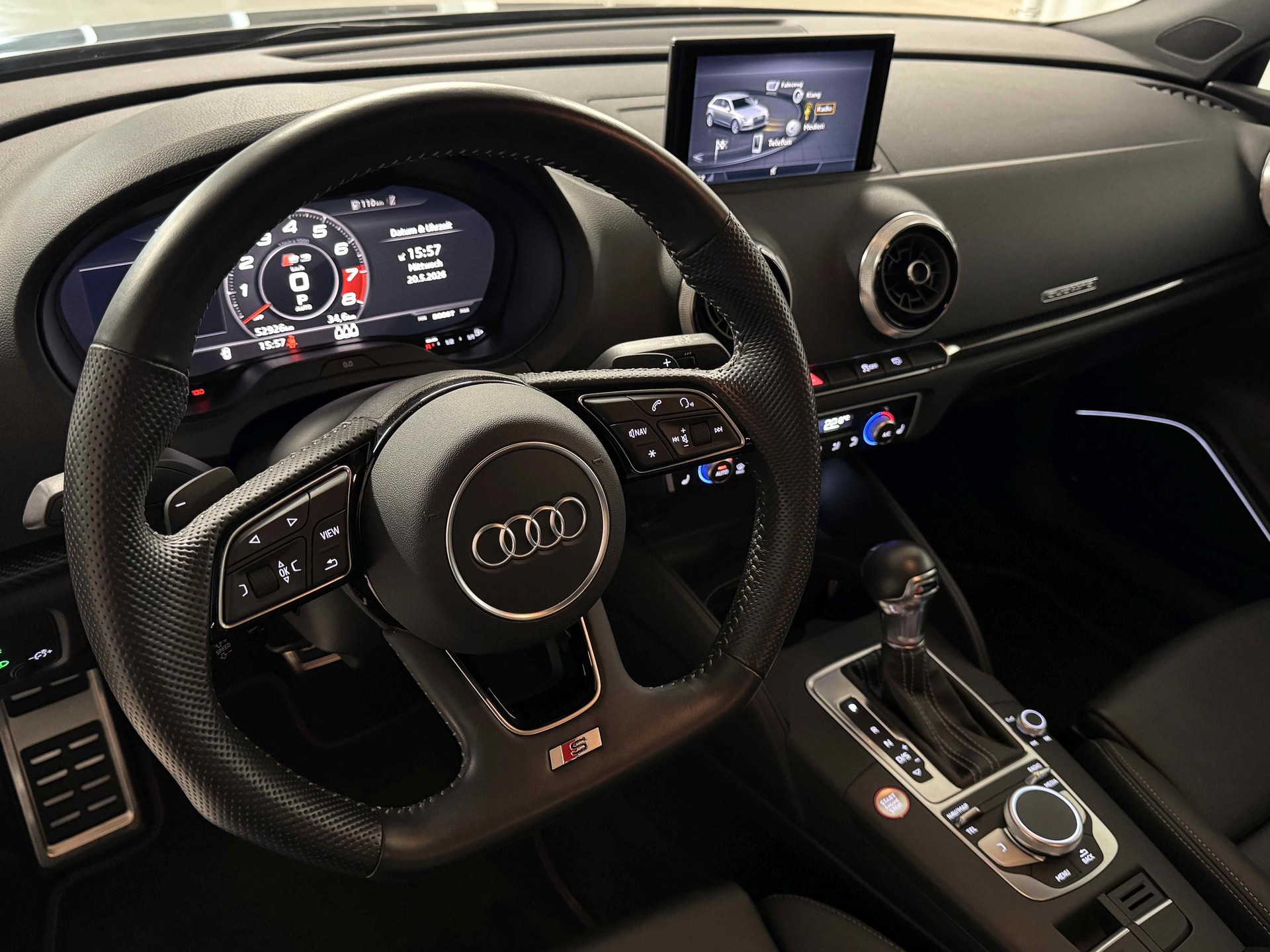 AUDI S3 Sportback 2.0 TFSI quattro S-tronic-image-7