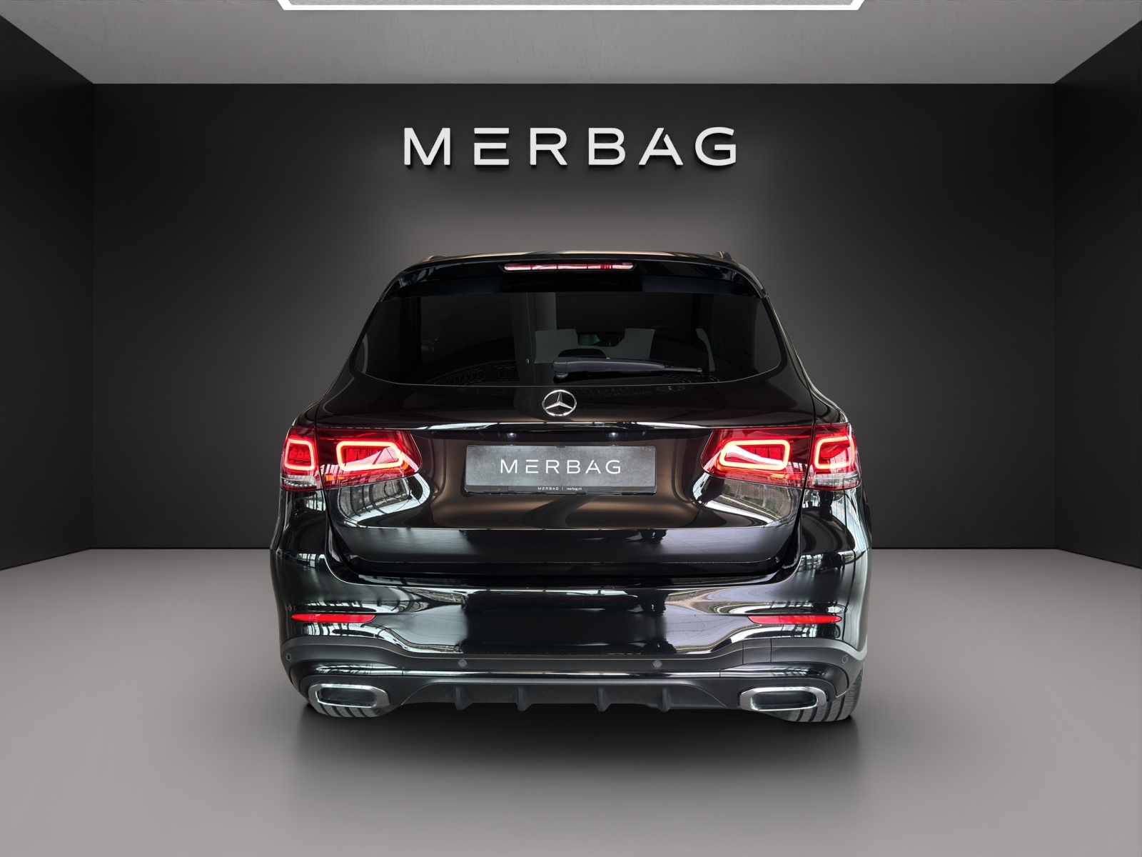 MERCEDES-BENZ GLC 220 d AMG Line 4Matic-image-4