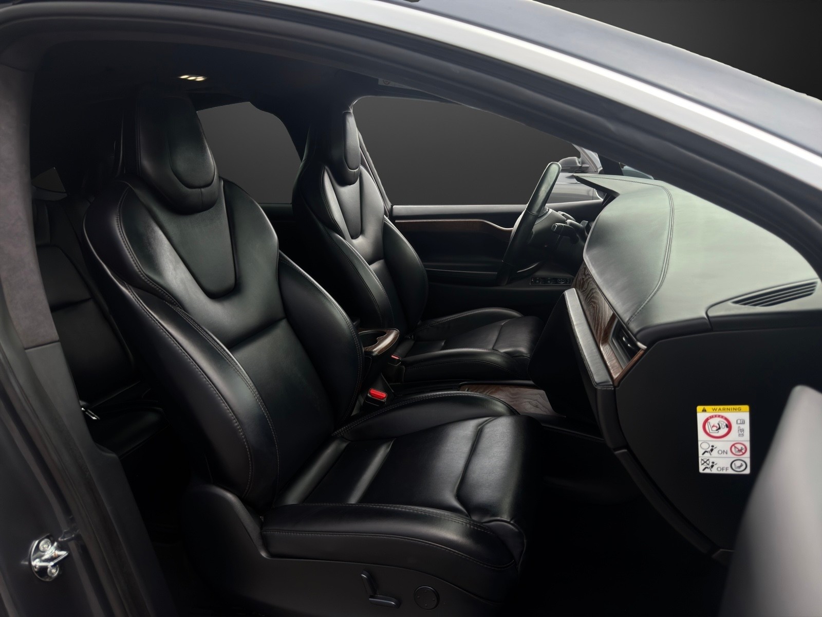 TESLA Model X Performance Ludicrous 4x4 mit 796 PS * 7-Plätzer *-image-8