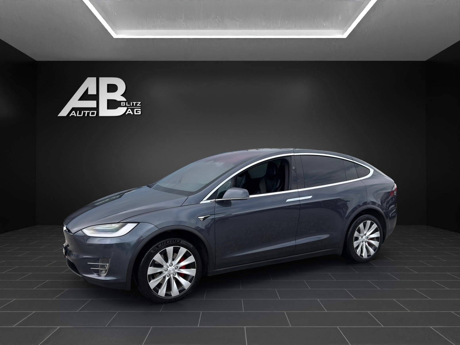 TESLA Model X Performance Ludicrous 4x4 mit 796 PS * 7-Plätzer *-image-1