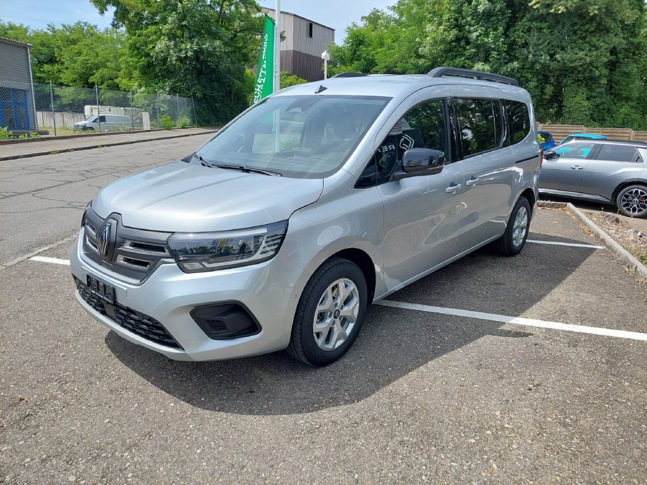 RENAULT Grand Kangoo Kombi techno EV45 22kW ohne CCS-image-2