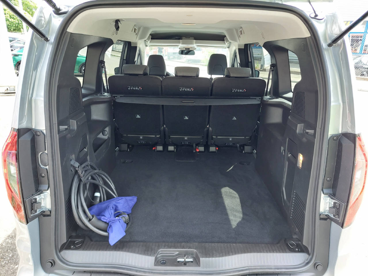 RENAULT Grand Kangoo Kombi techno EV45 22kW ohne CCS-image-8