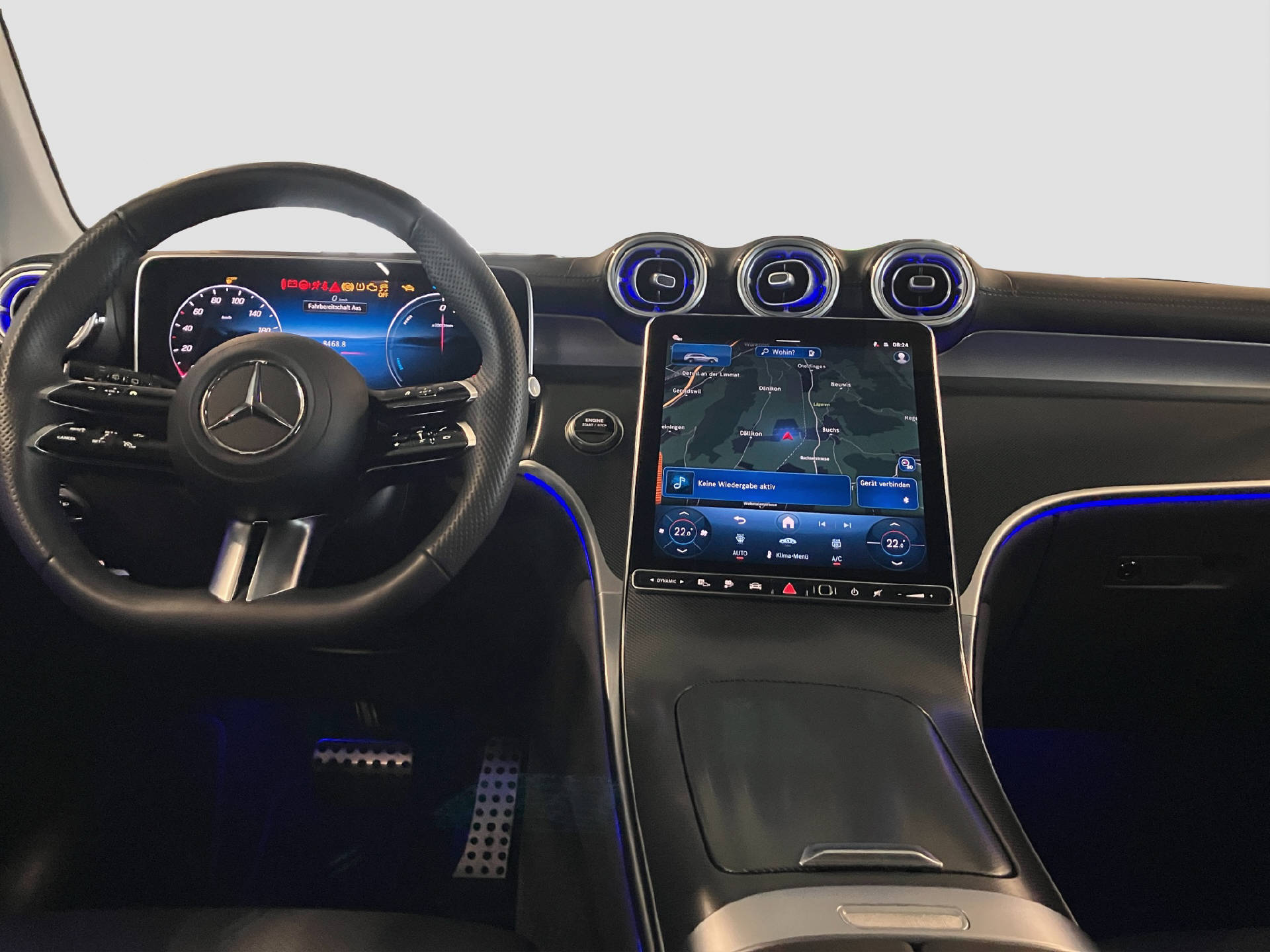 MERCEDES-BENZ GLC 300 e EQ Star AMG Line-image-8