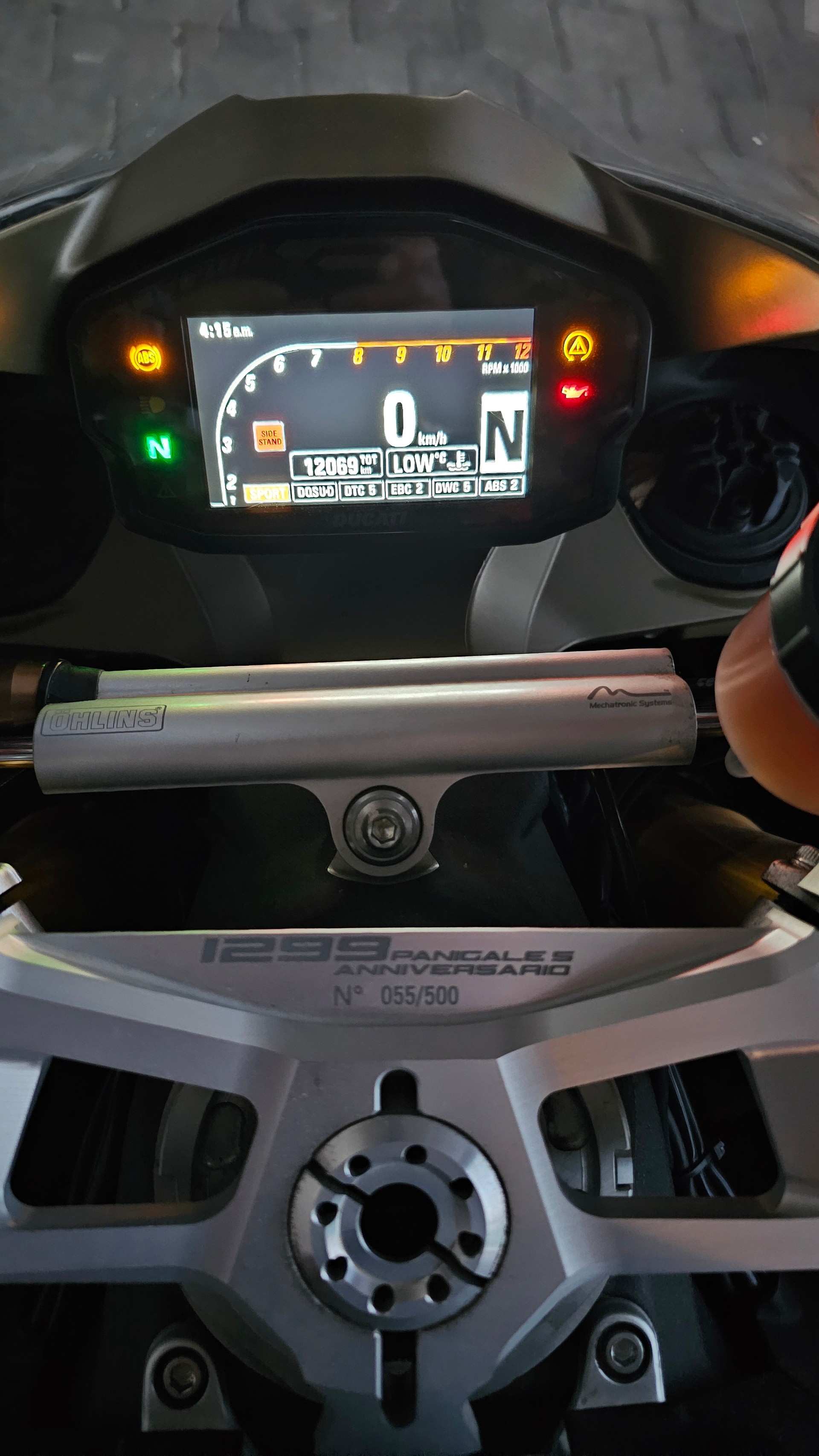 DUCATI Panigale 1299 S Anniversario-showroom-element-3