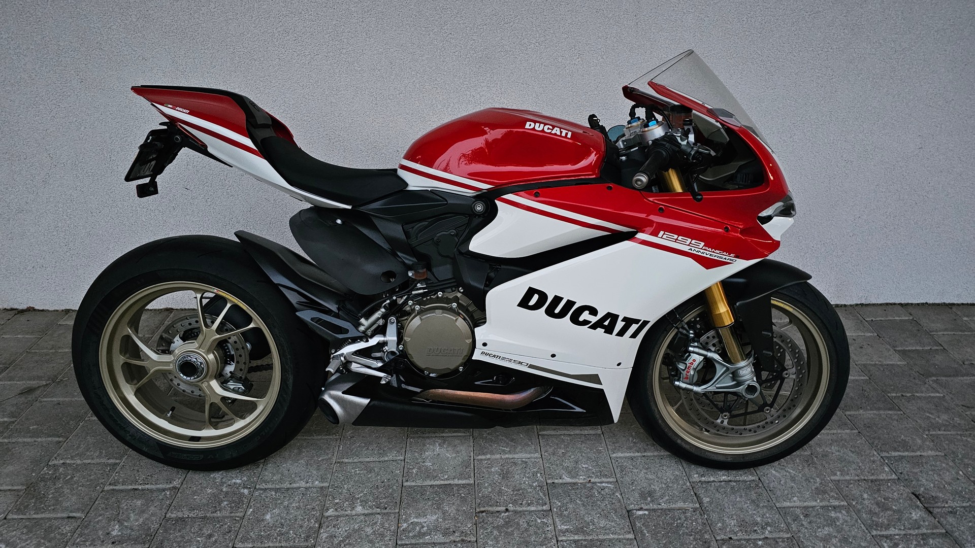 DUCATI Panigale 1299 S Anniversario