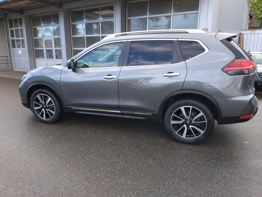 NISSAN X-Trail 2.0dCi tekna 4x4-image-1