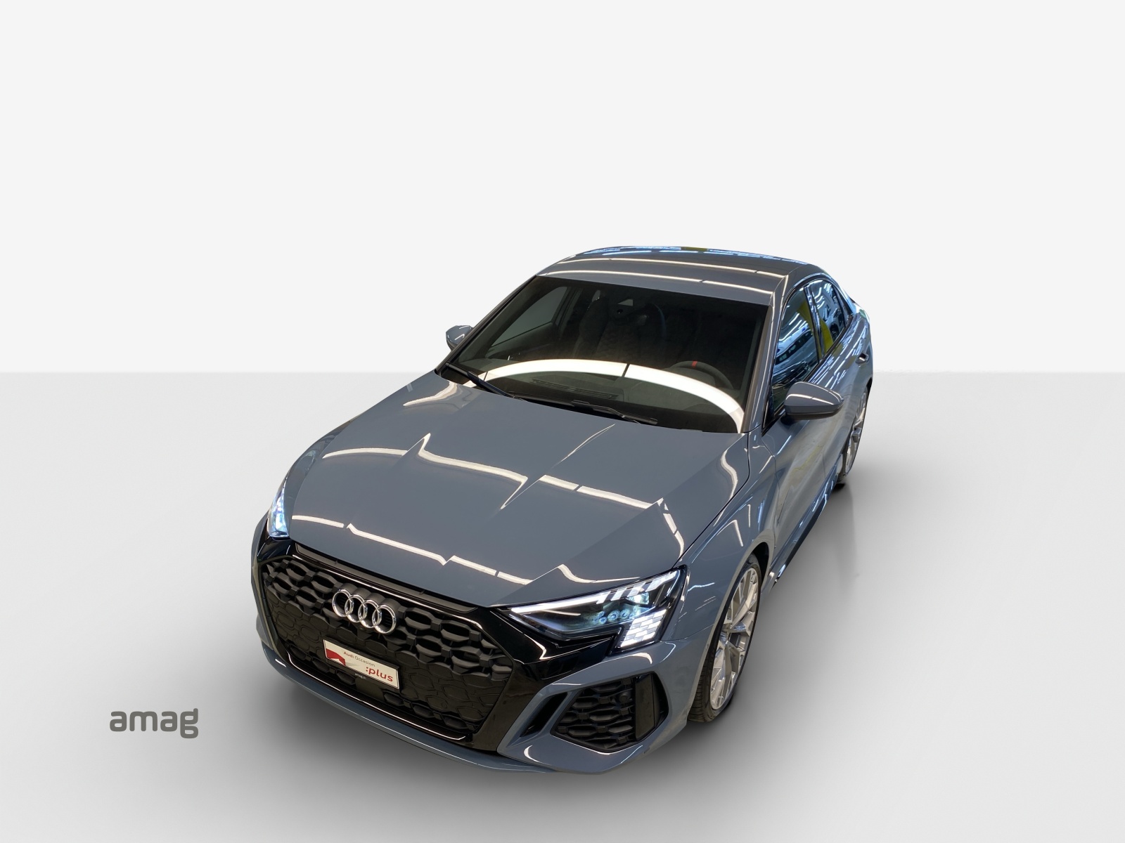 AUDI RS3 Limousine 2.5 TSI quattro S-tronic-image-15