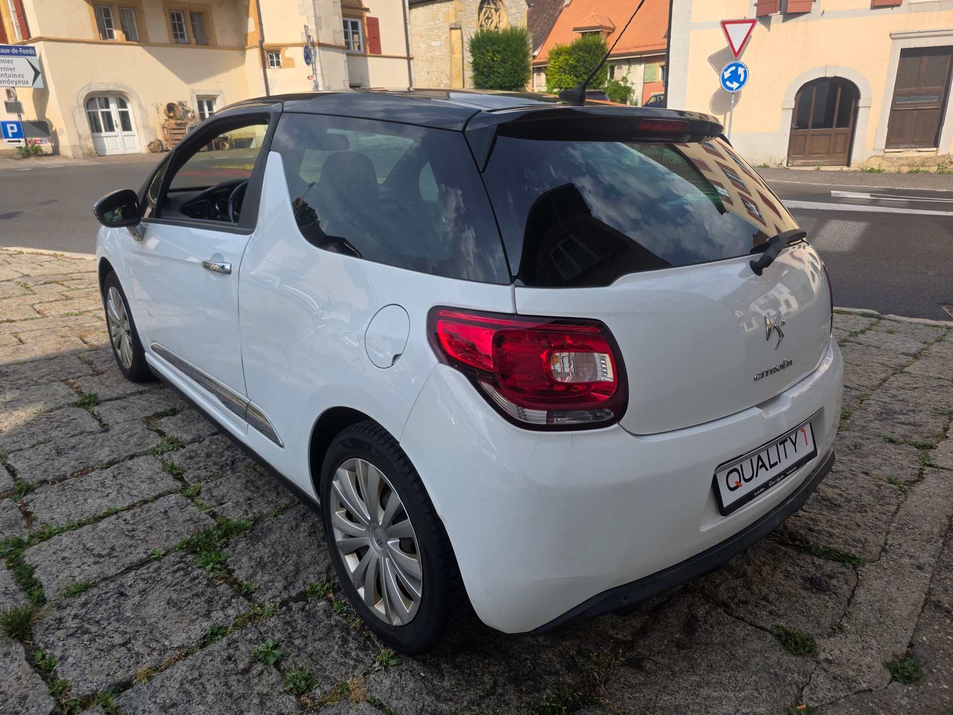 DS AUTOMOBILES DS3 1.6 VTi SO Chic-image-5