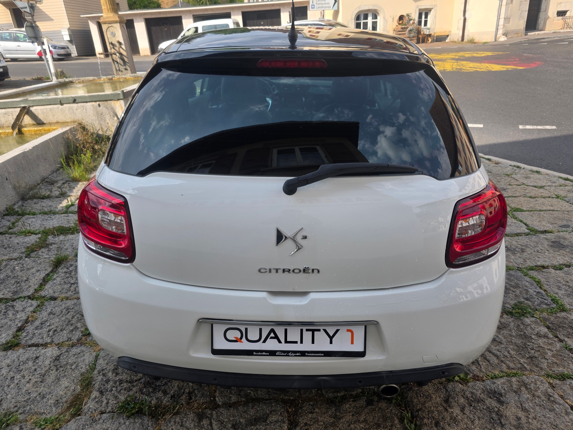 DS AUTOMOBILES DS3 1.6 VTi SO Chic-image-4