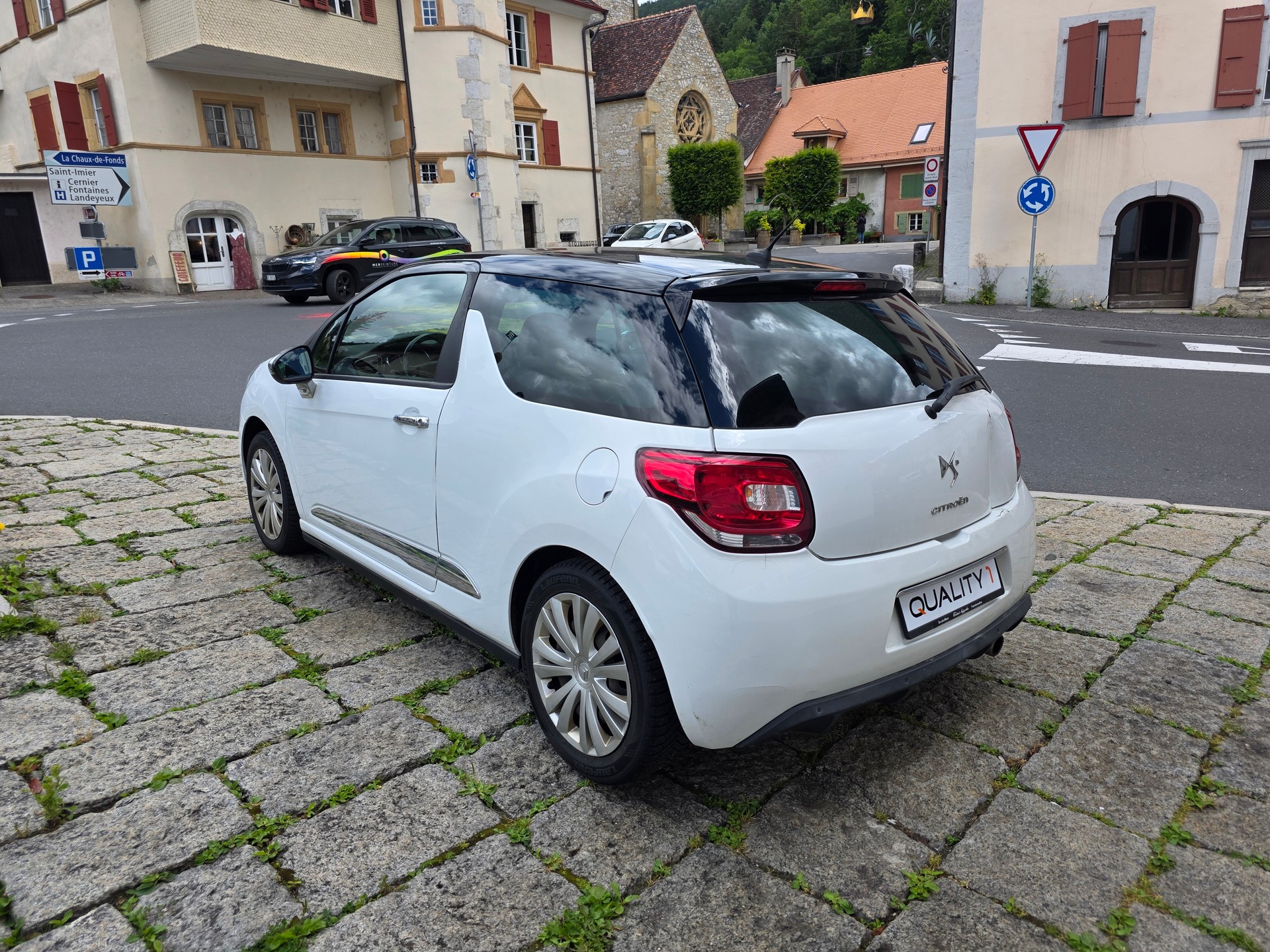 DS AUTOMOBILES DS3 1.6 VTi SO Chic-image-5