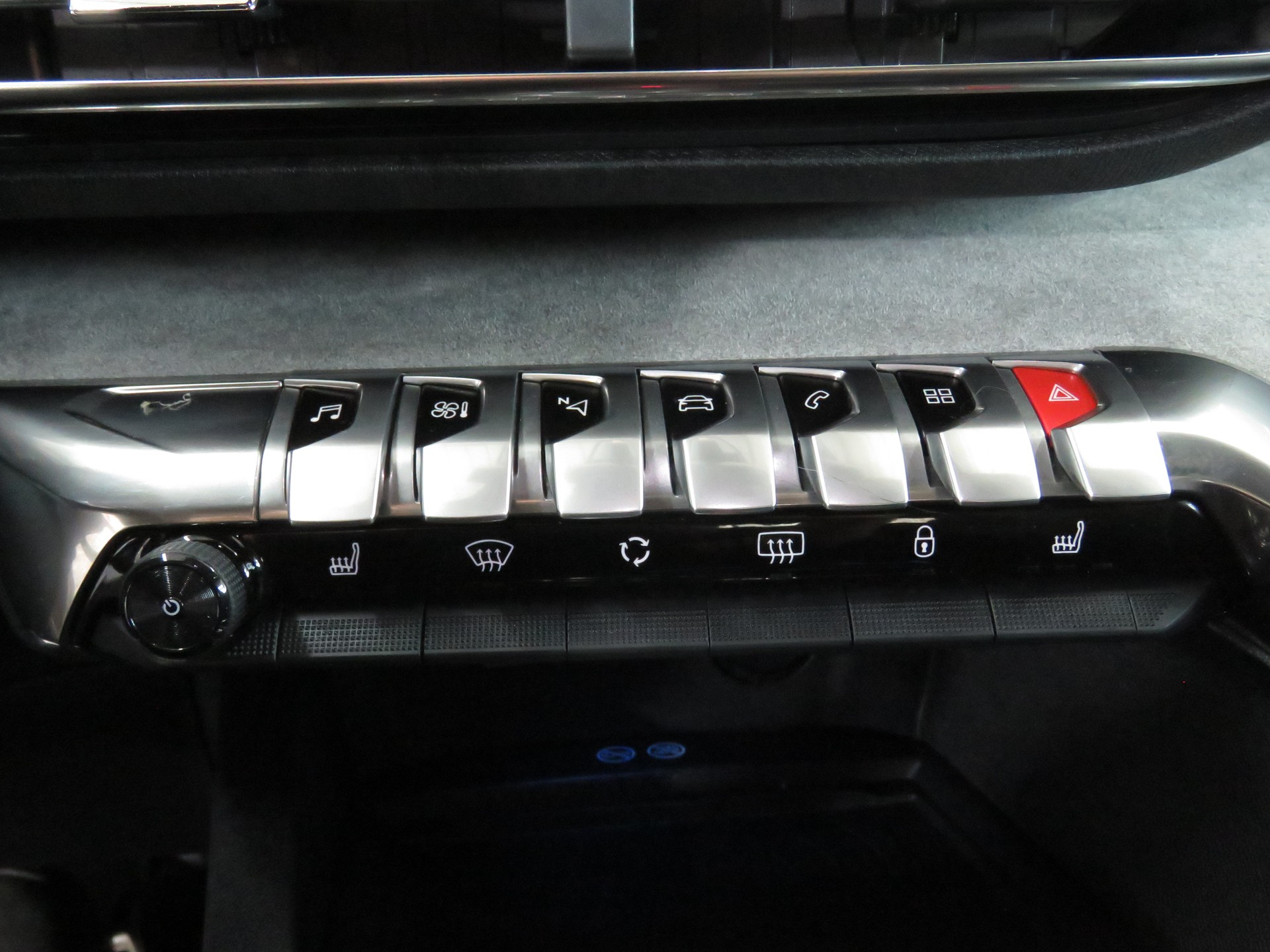 PEUGEOT 3008 2.0 BlueHDi GT EAT (Automat)-image-19