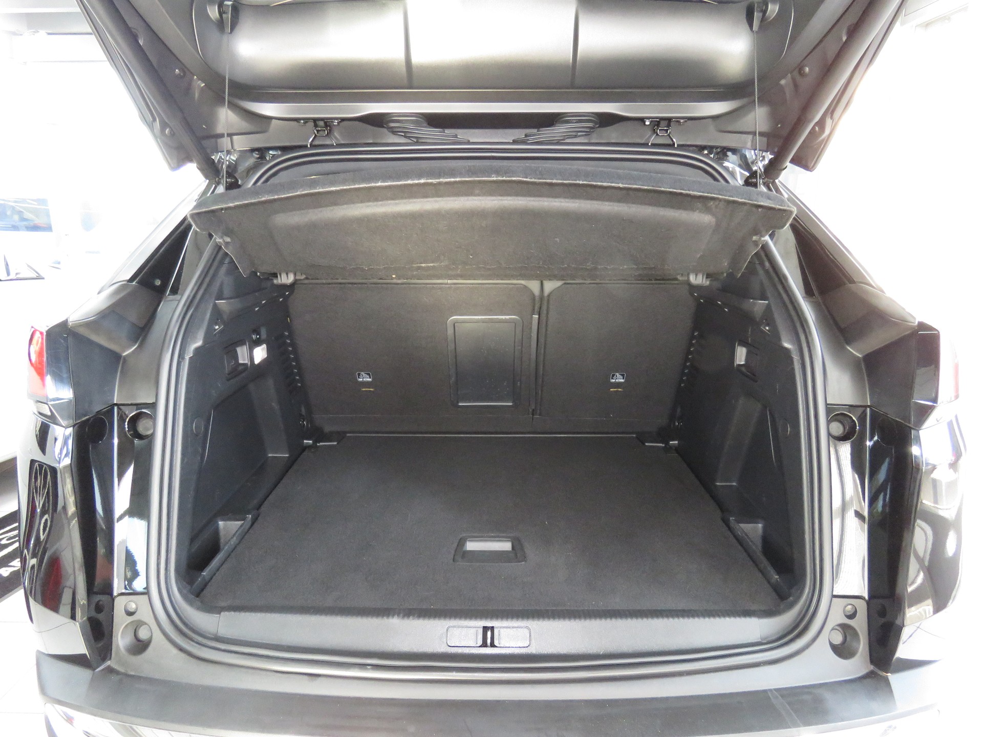 PEUGEOT 3008 2.0 BlueHDi GT EAT (Automat)-image-10