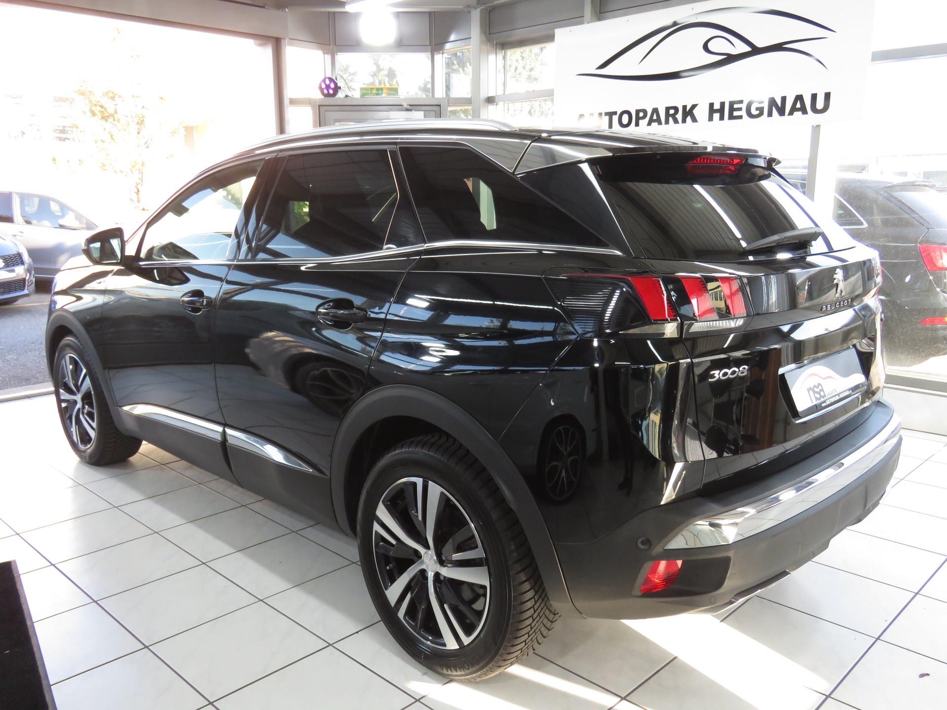 PEUGEOT 3008 2.0 BlueHDi GT EAT (Automat)-image-5