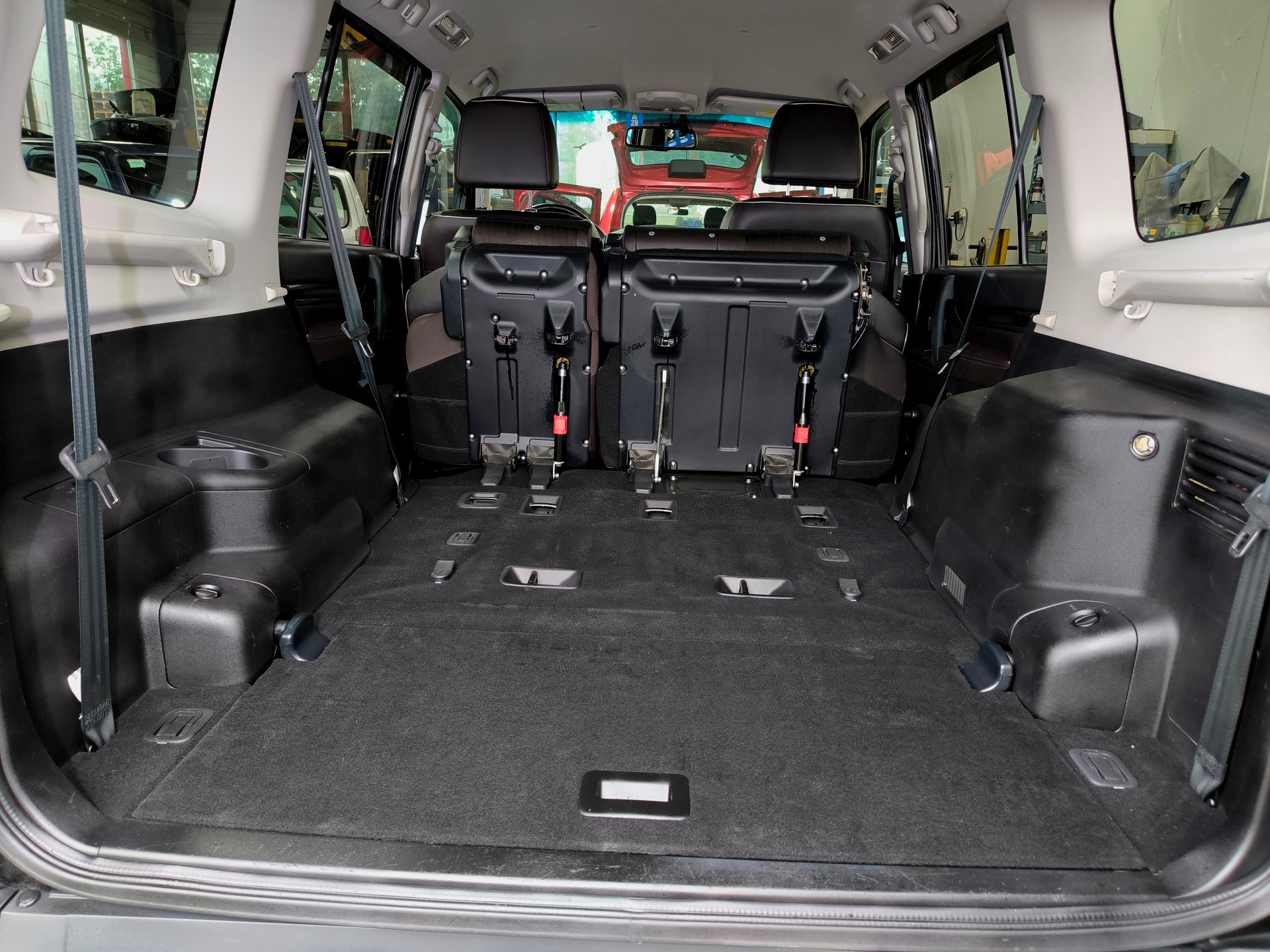 MITSUBISHI Pajero 3.2 DI-D Intense Automatic-image-13