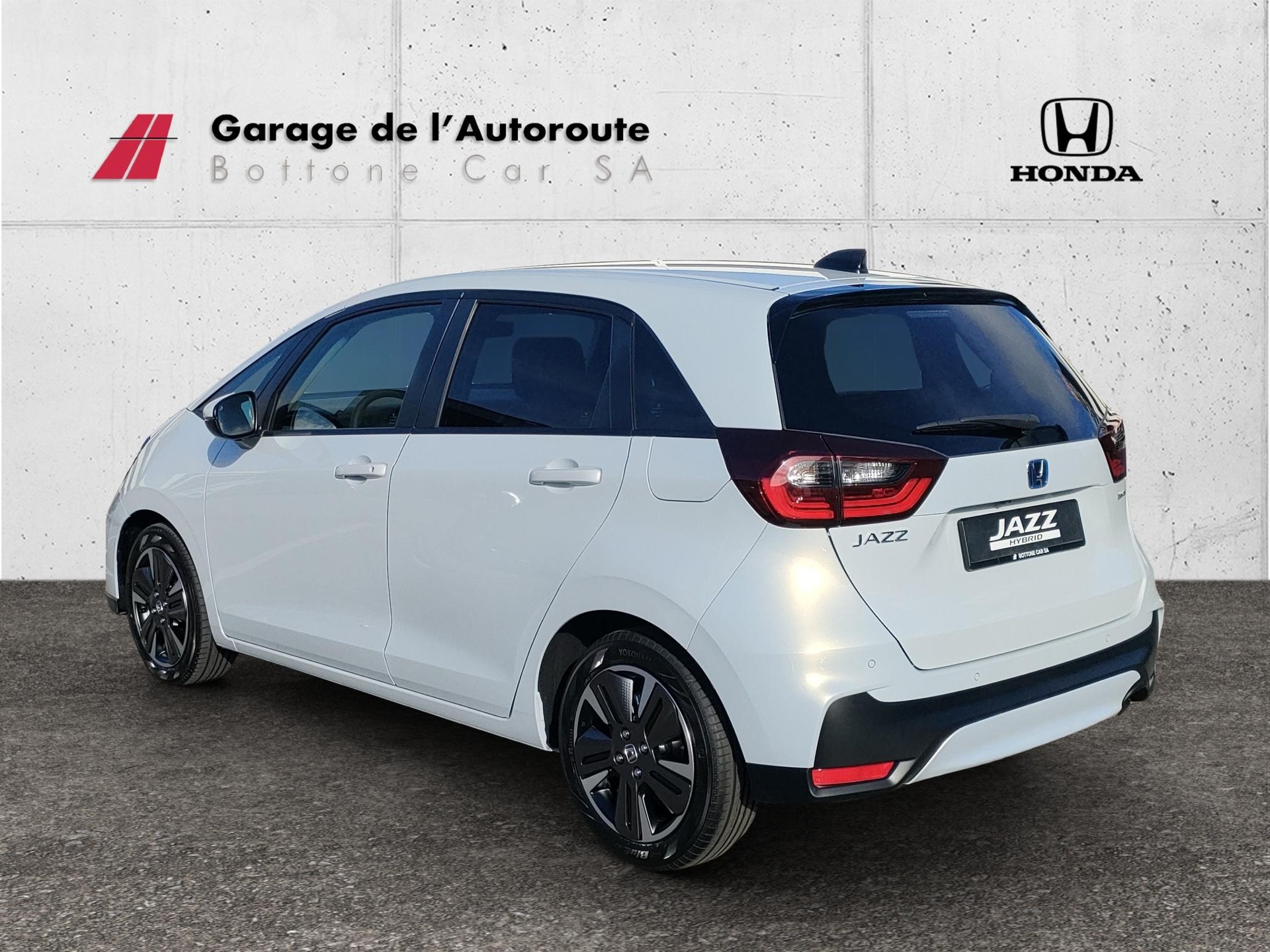 HONDA Jazz 1.5 i-MMD Advance-image-2