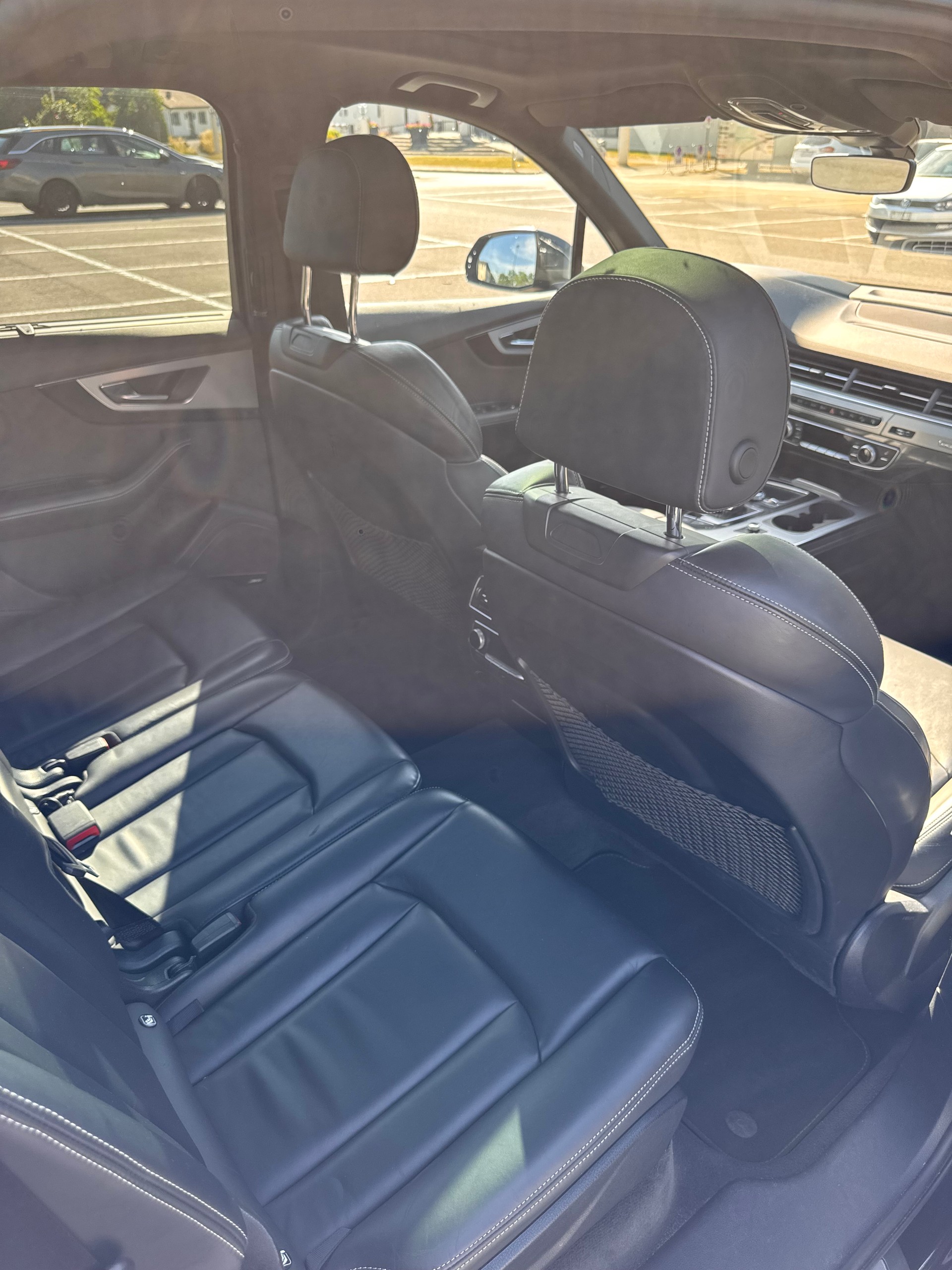 AUDI Q7 3.0 TDI quattro tiptronic-image-11