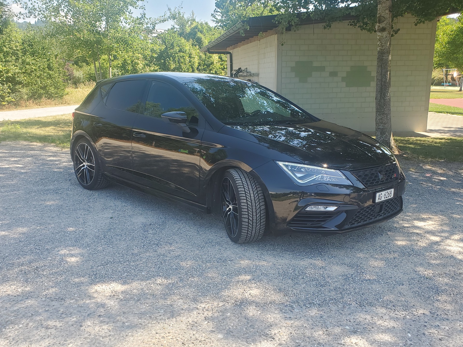 SEAT 2.0 TSI 300 Cupra DSG-image-2