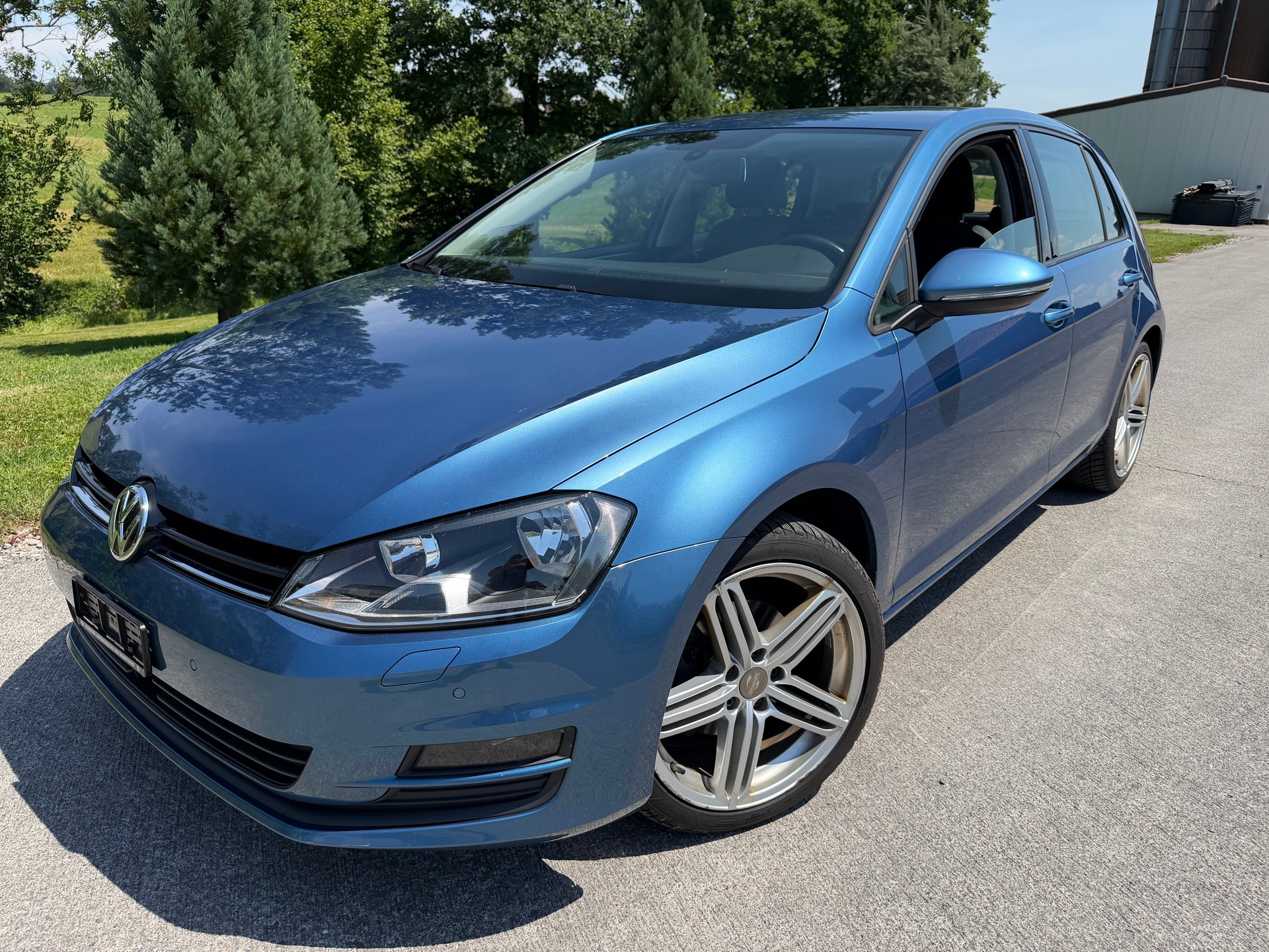 VW Golf 2.0 TDI Comfortline 4Motion-image-0