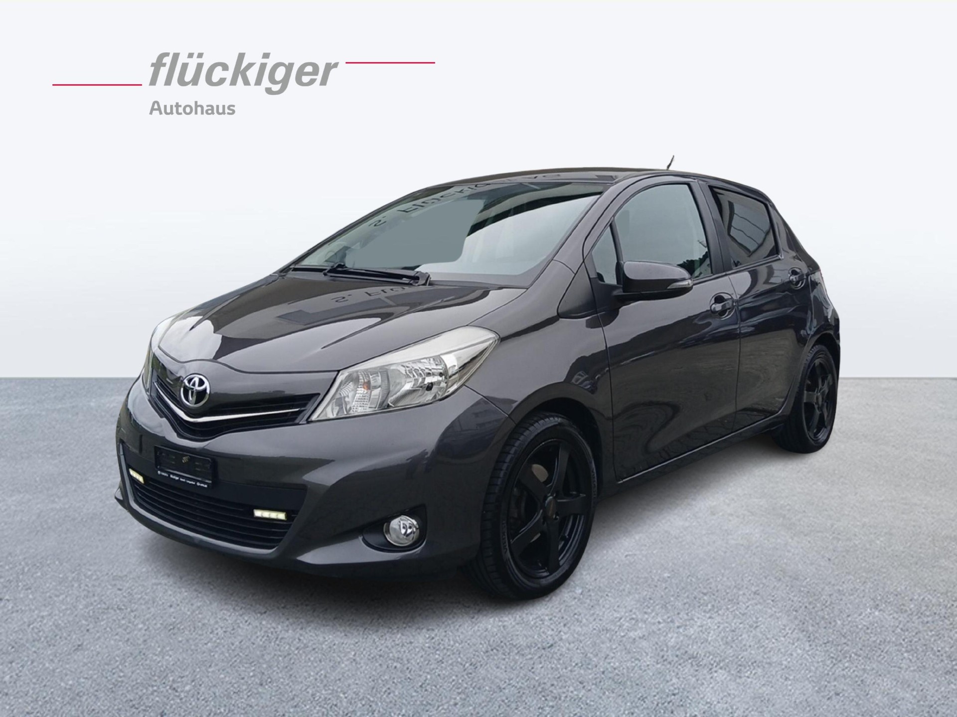 TOYOTA Yaris 1.33 VVT-i Style-image-0