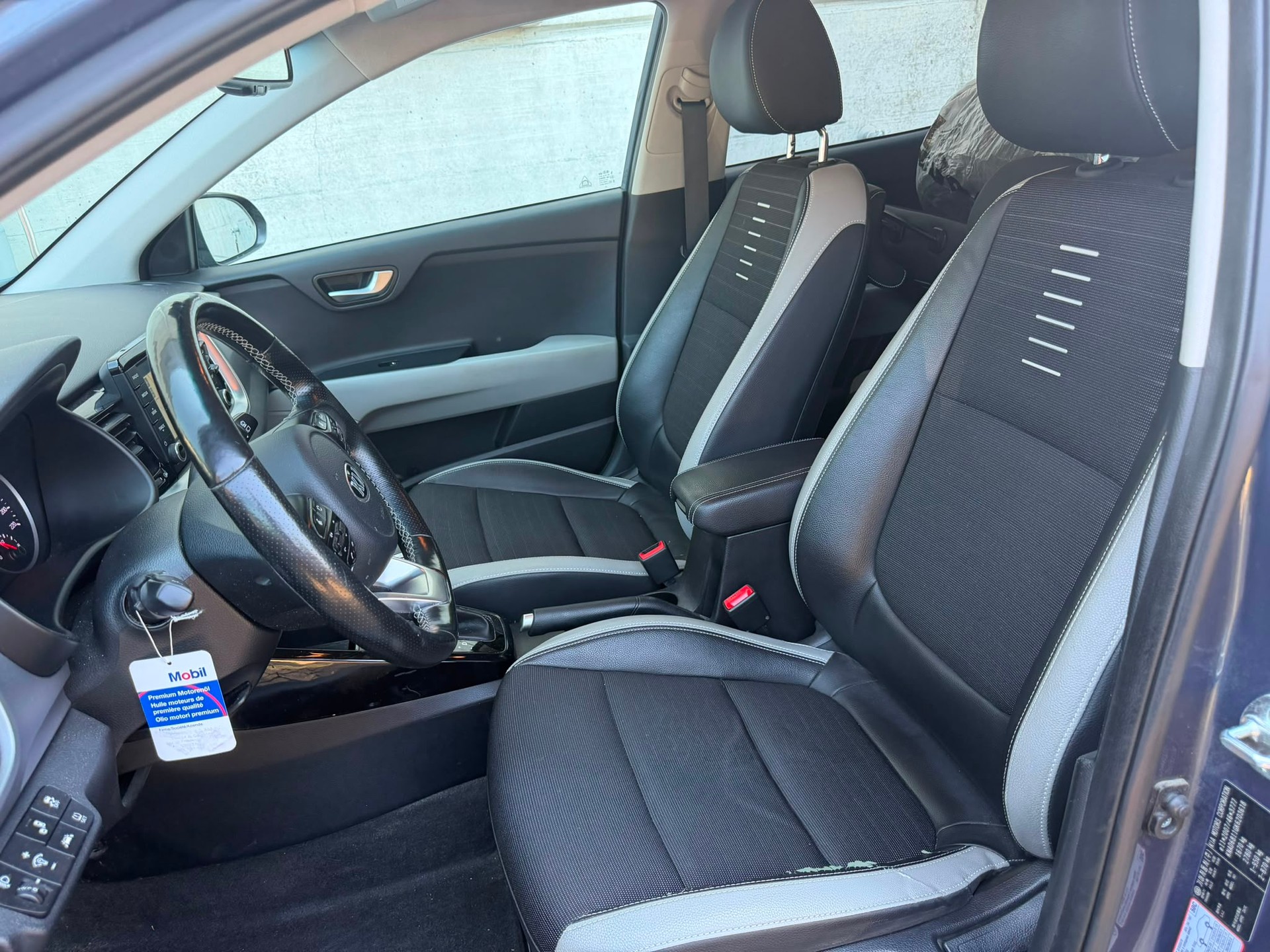 KIA Stonic 1.0 T-GDi-image-12