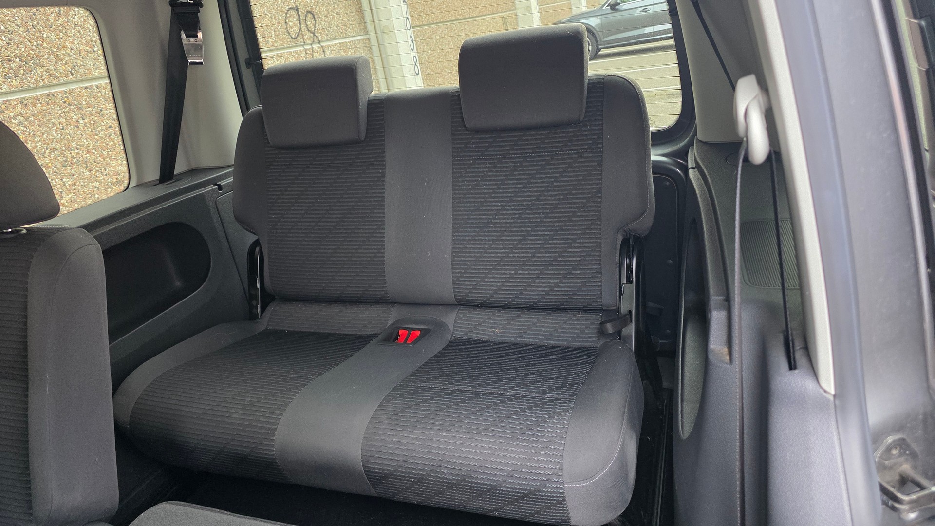 VW Caddy 1.6 TDI CR Highline ADSG-image-10