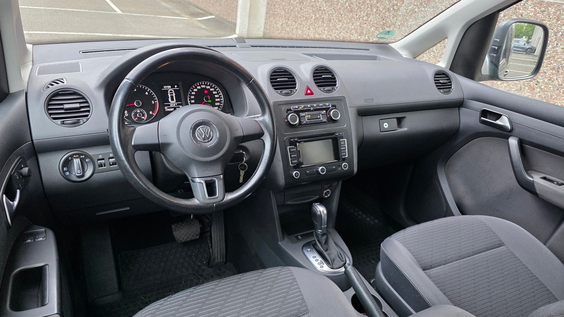 VW Caddy 1.6 TDI CR Highline ADSG-image-7