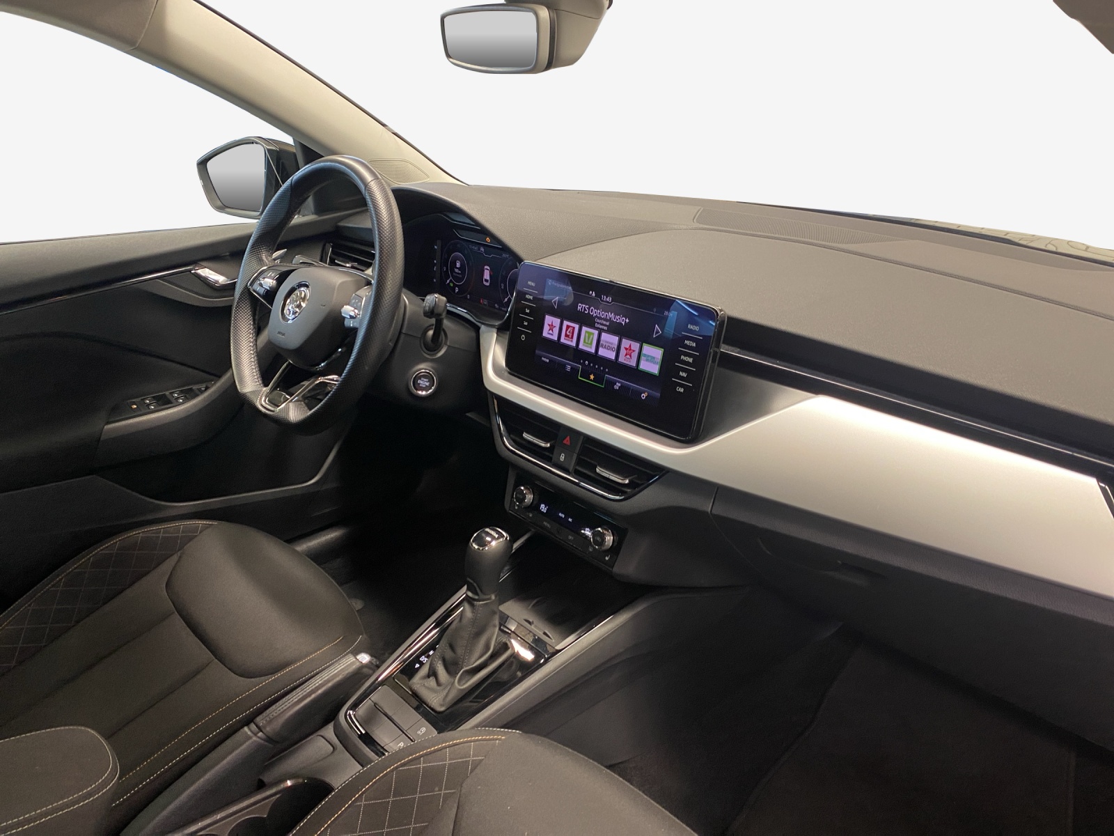 SKODA Scala 1.0 TSI Drive 125 DSG-image-13